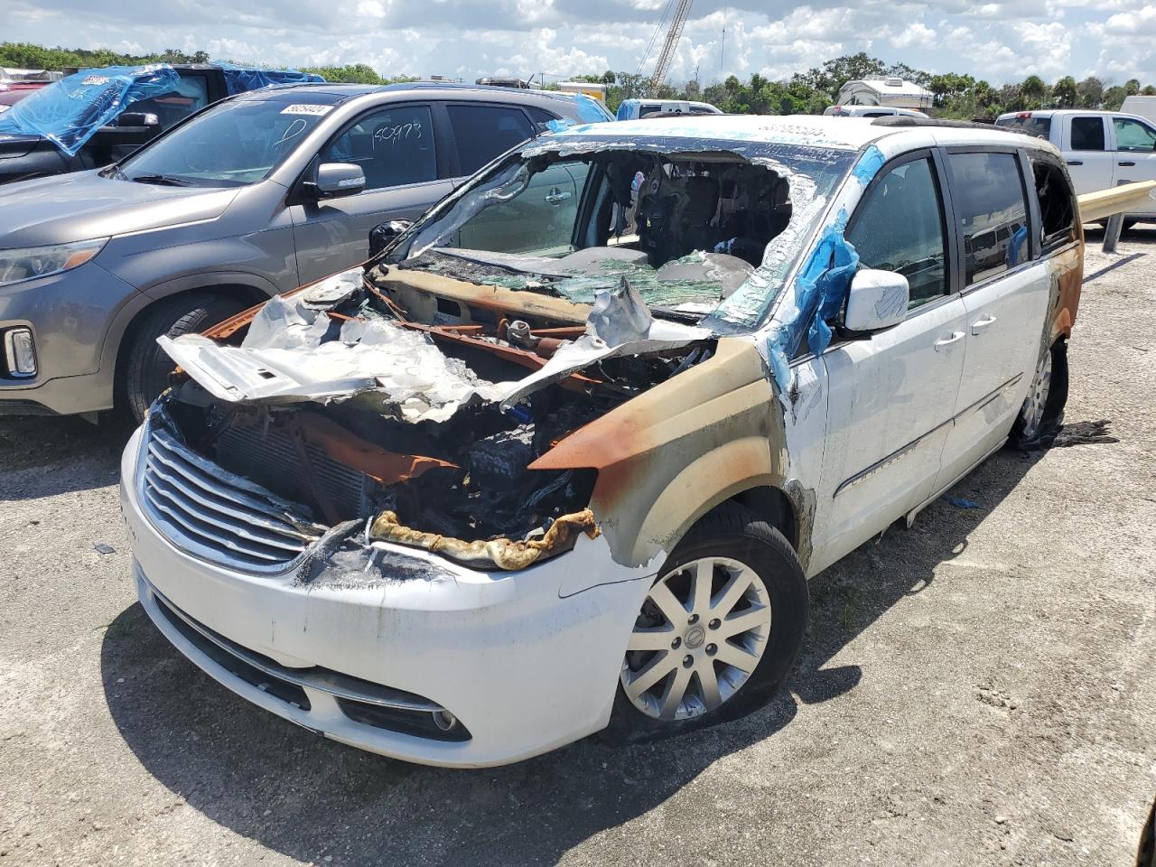 2016 Chrysler Town & Country Touring VIN: 2C4RC1BG0GR174004 Lot: 58702304