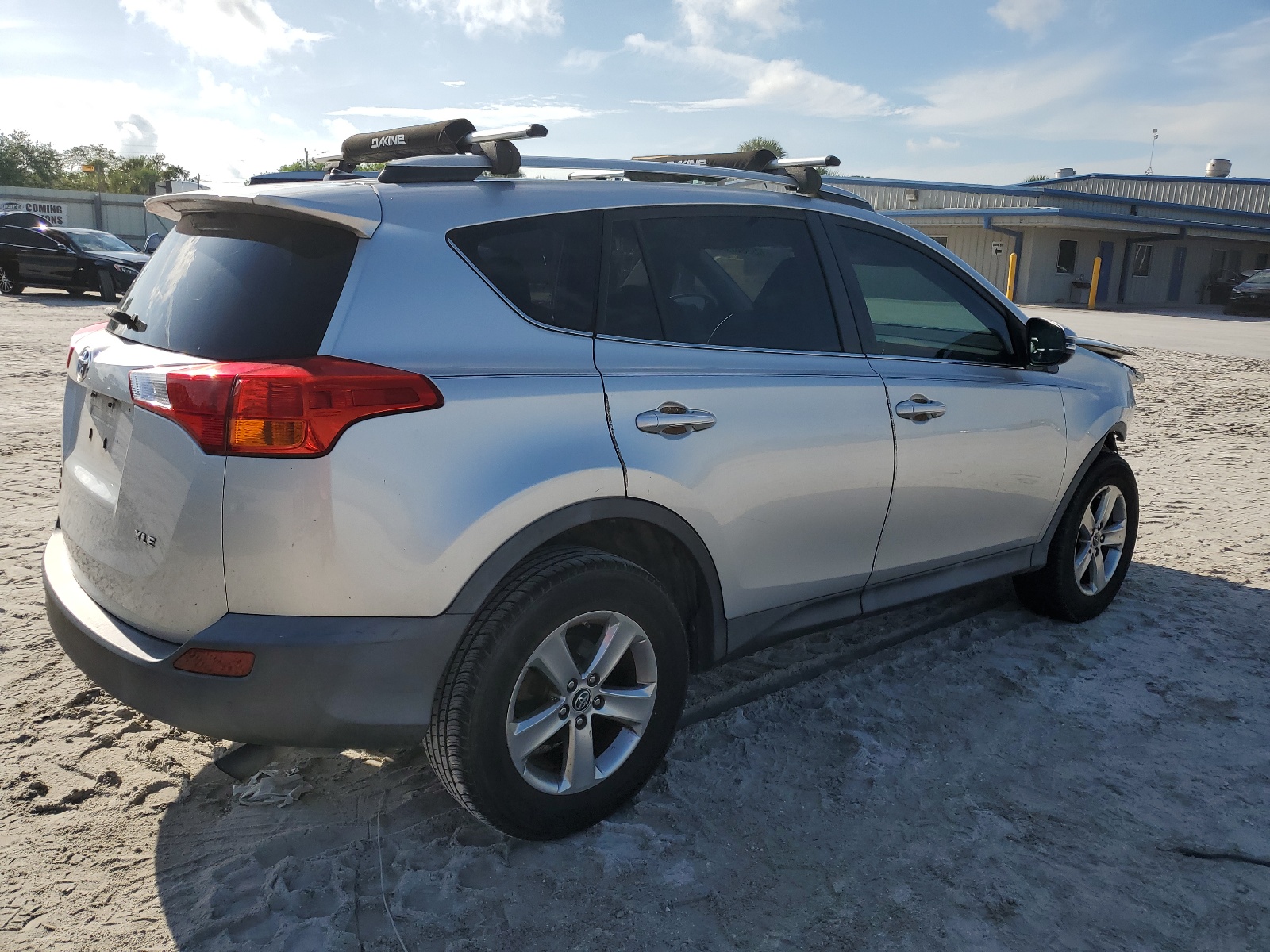 2015 Toyota Rav4 Xle vin: 2T3WFREVXFW138151