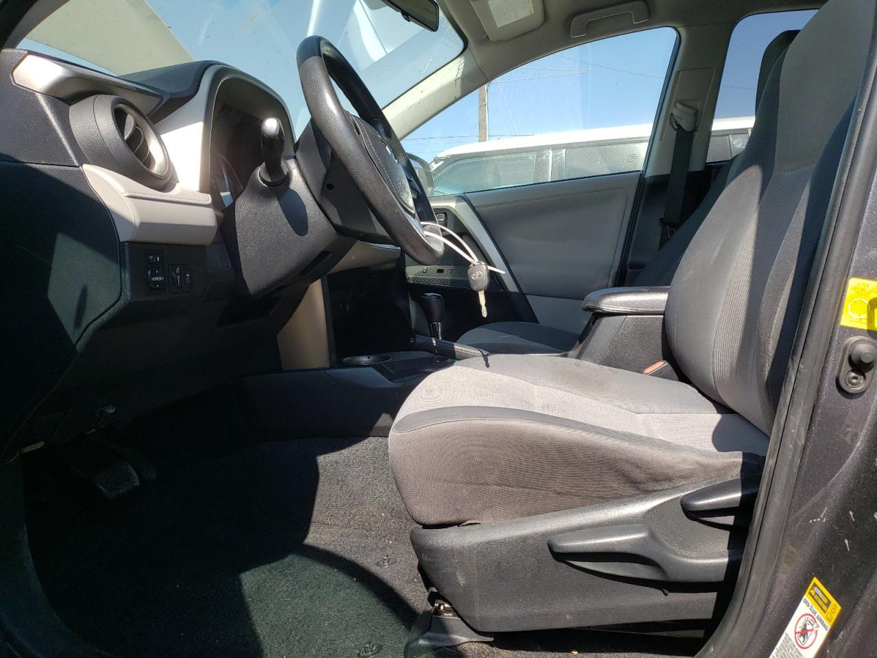 2T3ZFREV5DW019384 2013 Toyota Rav4 Le