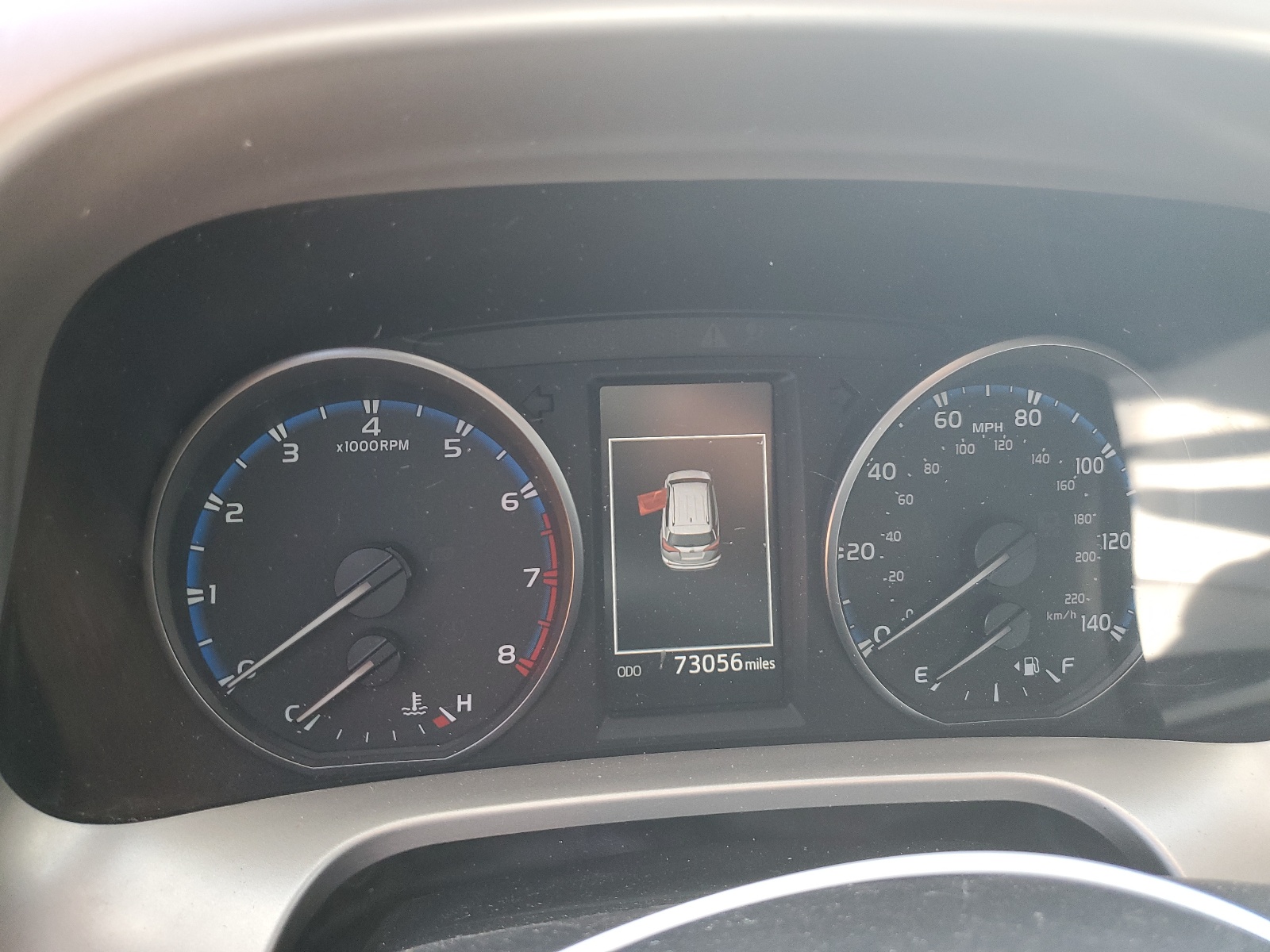 JTMWFREV8HD105343 2017 Toyota Rav4 Xle