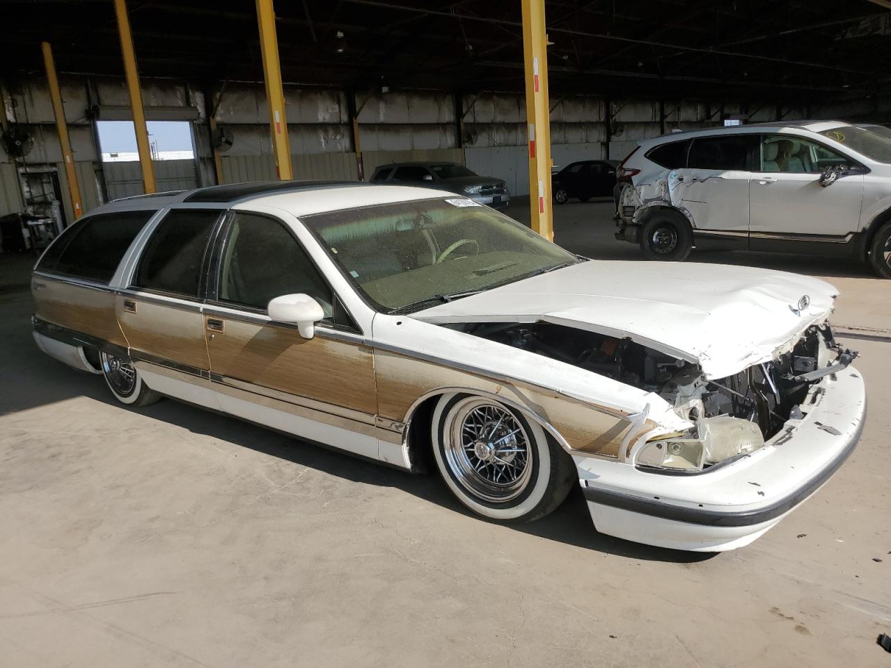 1992 Buick Roadmaster - Image 4