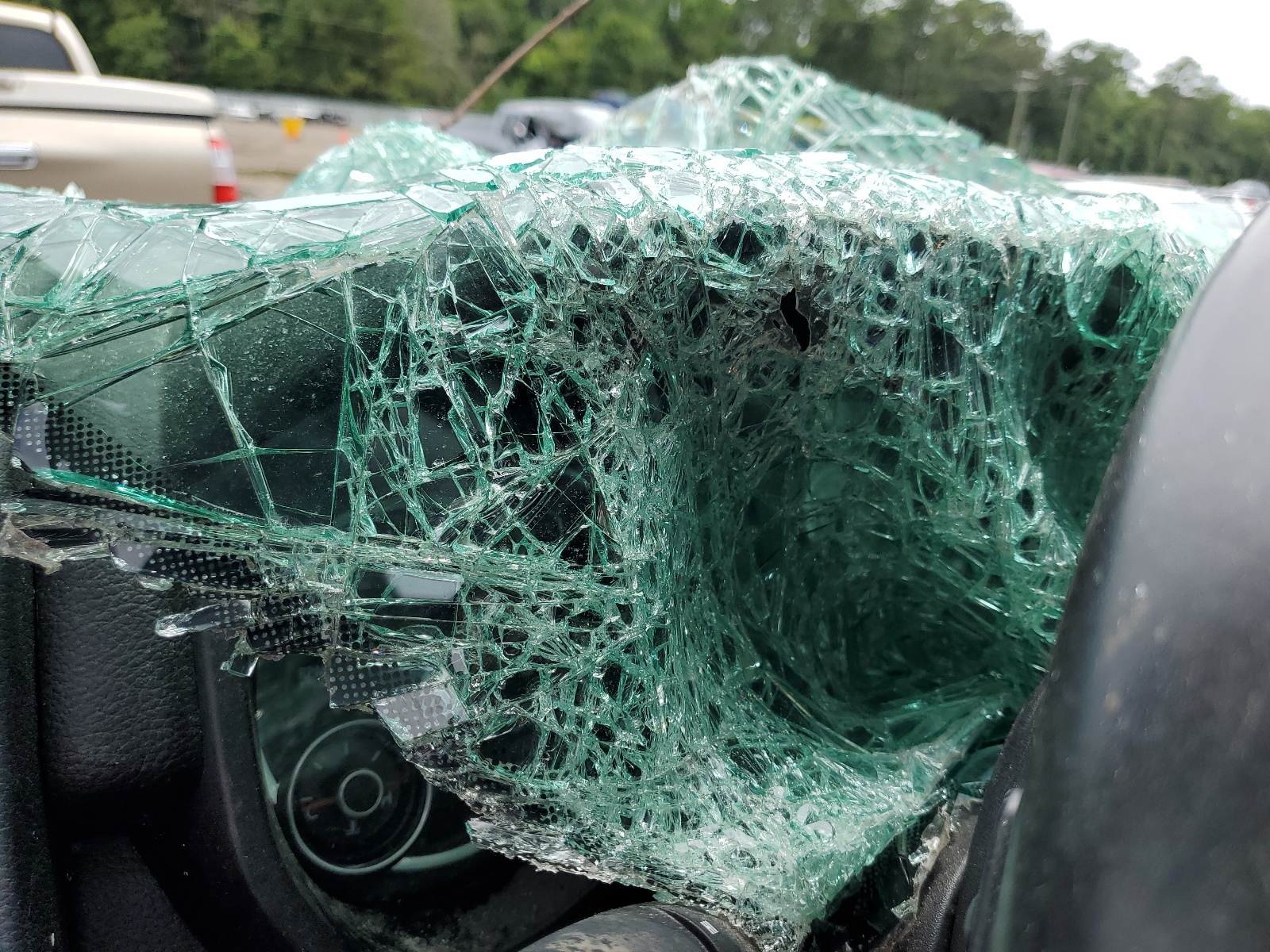 1C6RREFT1LN338209 2020 Ram 1500 Big Horn/Lone Star