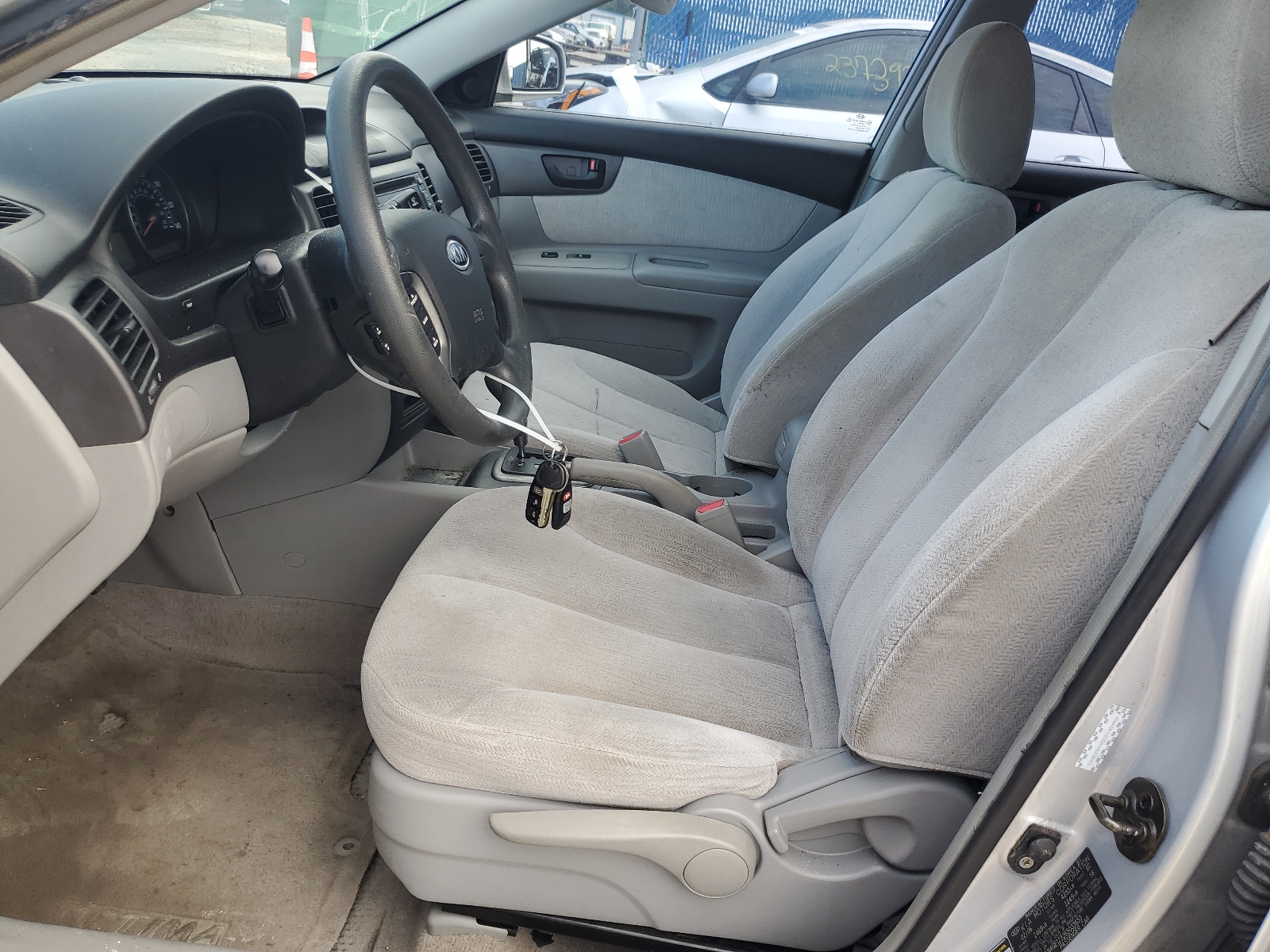 KNAGE123265033653 2006 Kia Optima Lx