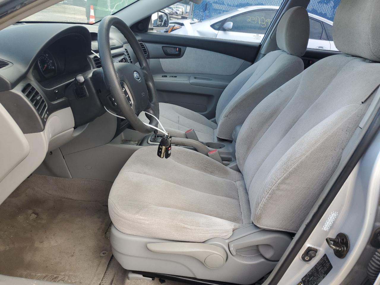 2006 Kia Optima Lx VIN: KNAGE123265033653 Lot: 64087624