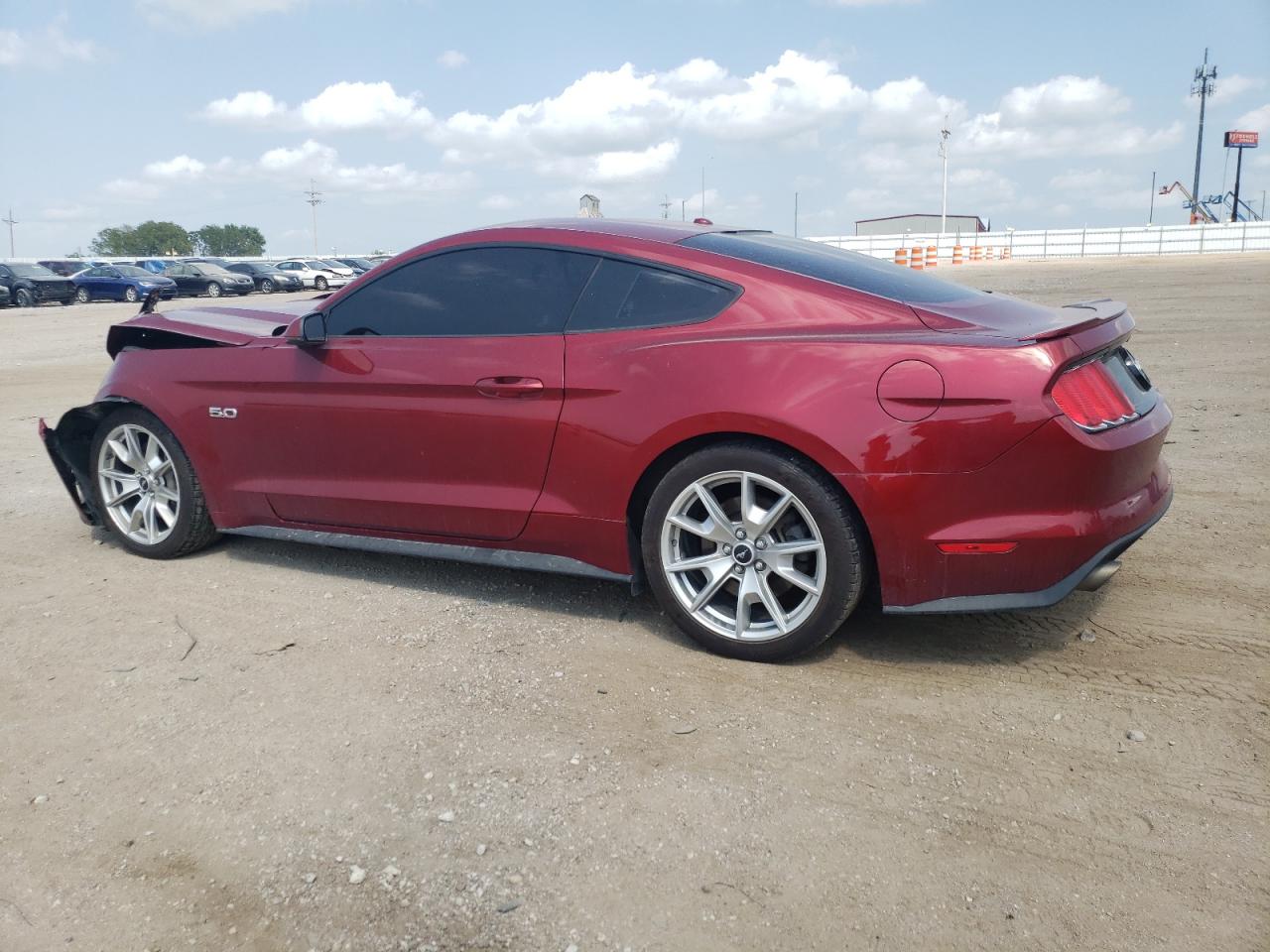 1FA6P8CF6F5395825 2015 FORD MUSTANG - Image 2