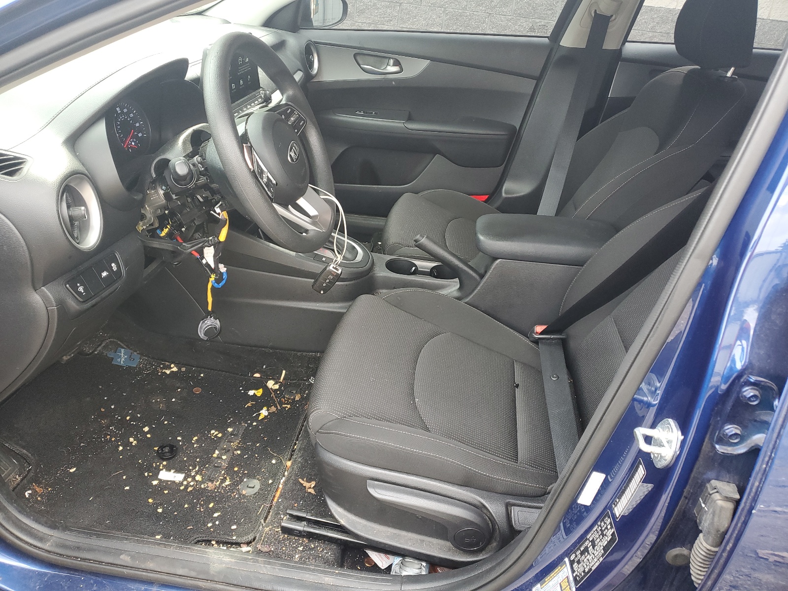 3KPF24AD2ME313576 2021 Kia Forte Fe