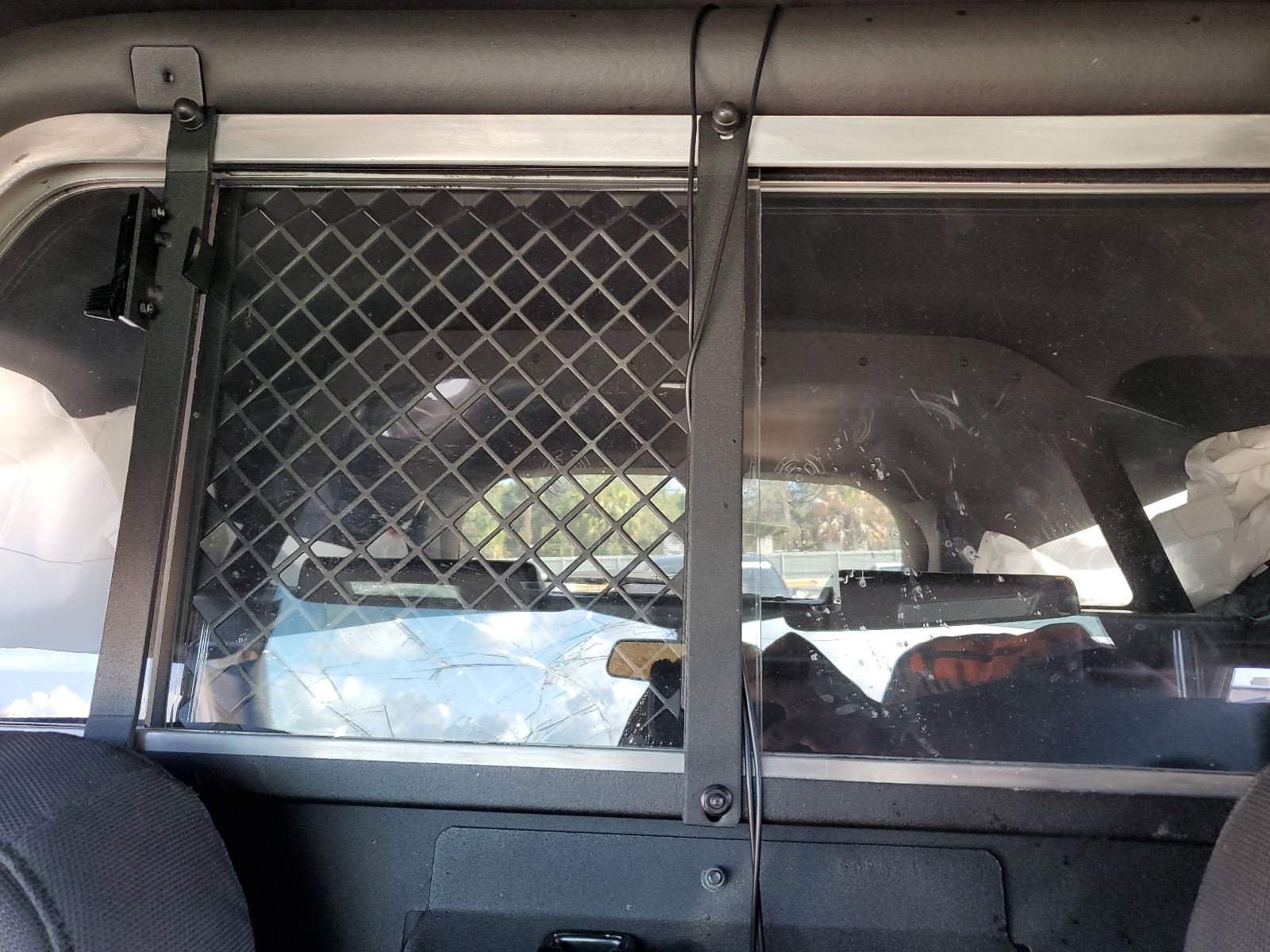 1FM5K8AB6MGC31556 2021 Ford Explorer Police Interceptor