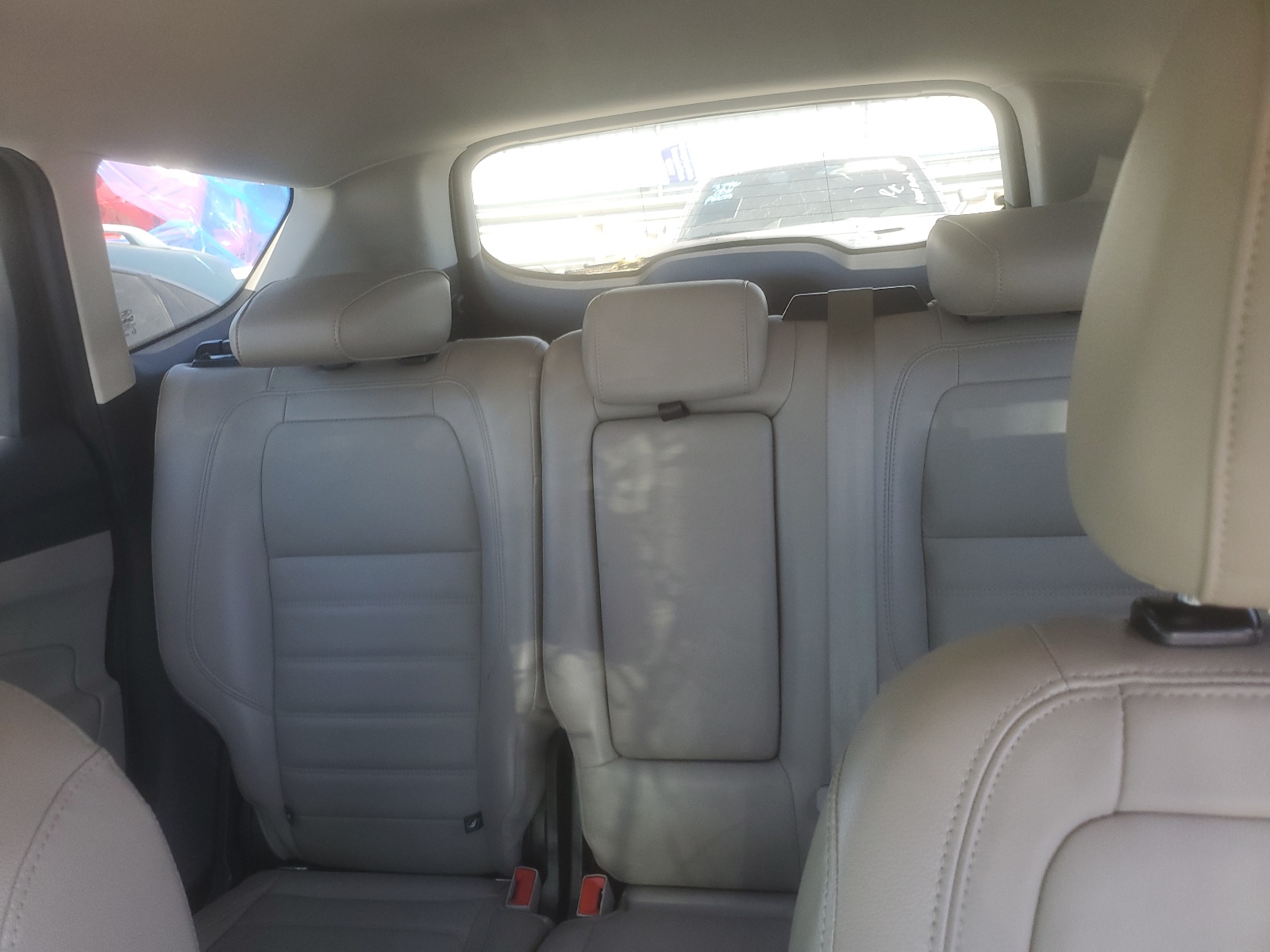 1FMCU0J96HUE43428 2017 Ford Escape Titanium