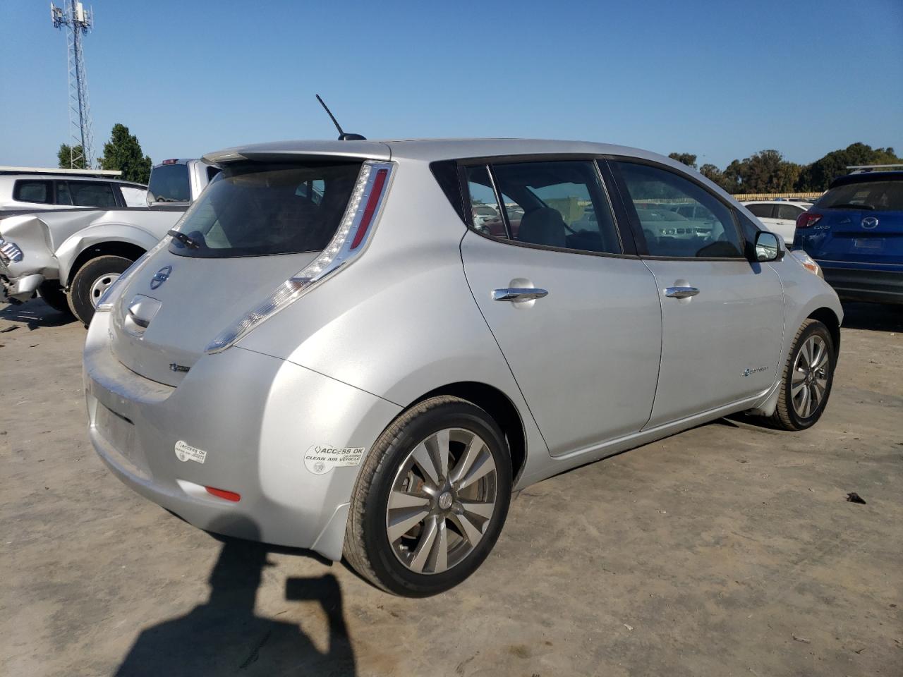 2015 Nissan Leaf S VIN: 1N4AZ0CP4FC325993 Lot: 64169604