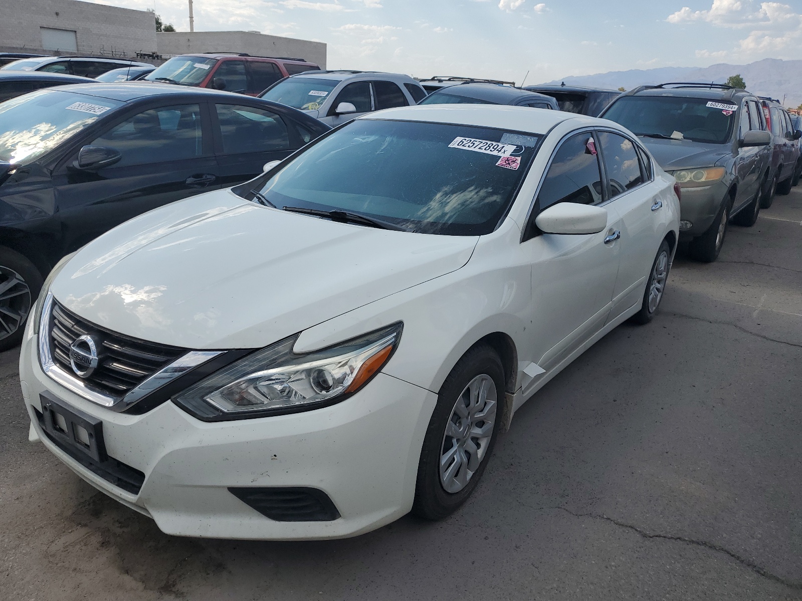 2018 Nissan Altima 2.5 vin: 1N4AL3AP8JC244977