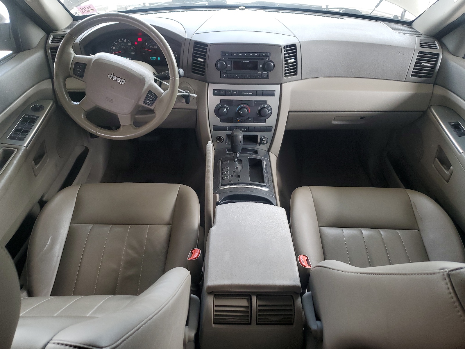 1J8GR48K35C562376 2005 Jeep Grand Cherokee Laredo