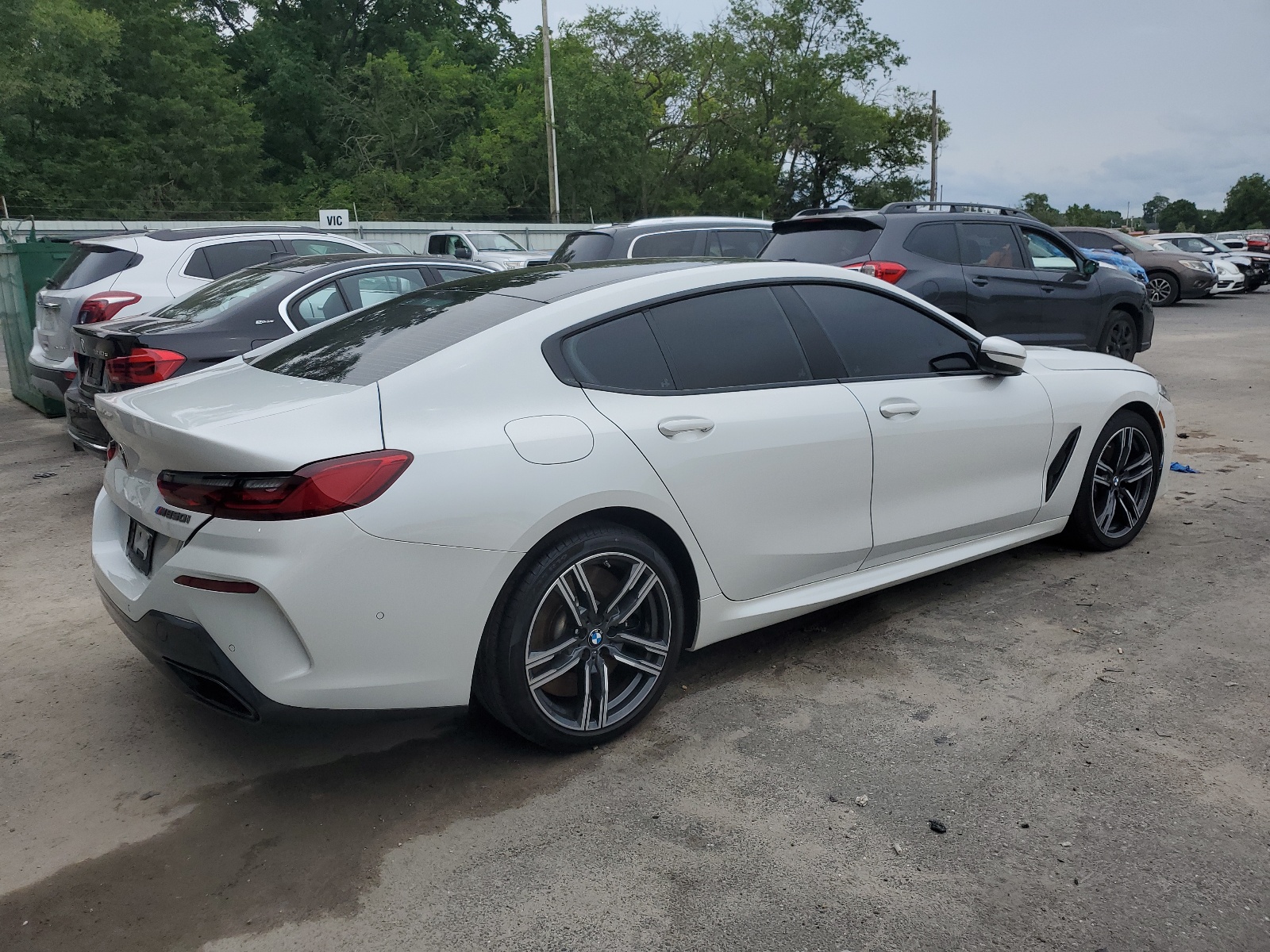 2022 BMW M850Xi vin: WBAGV8C06NCG91048