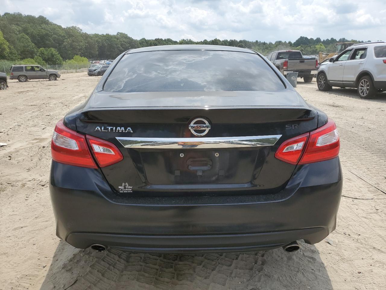 2016 Nissan Altima - Image 6