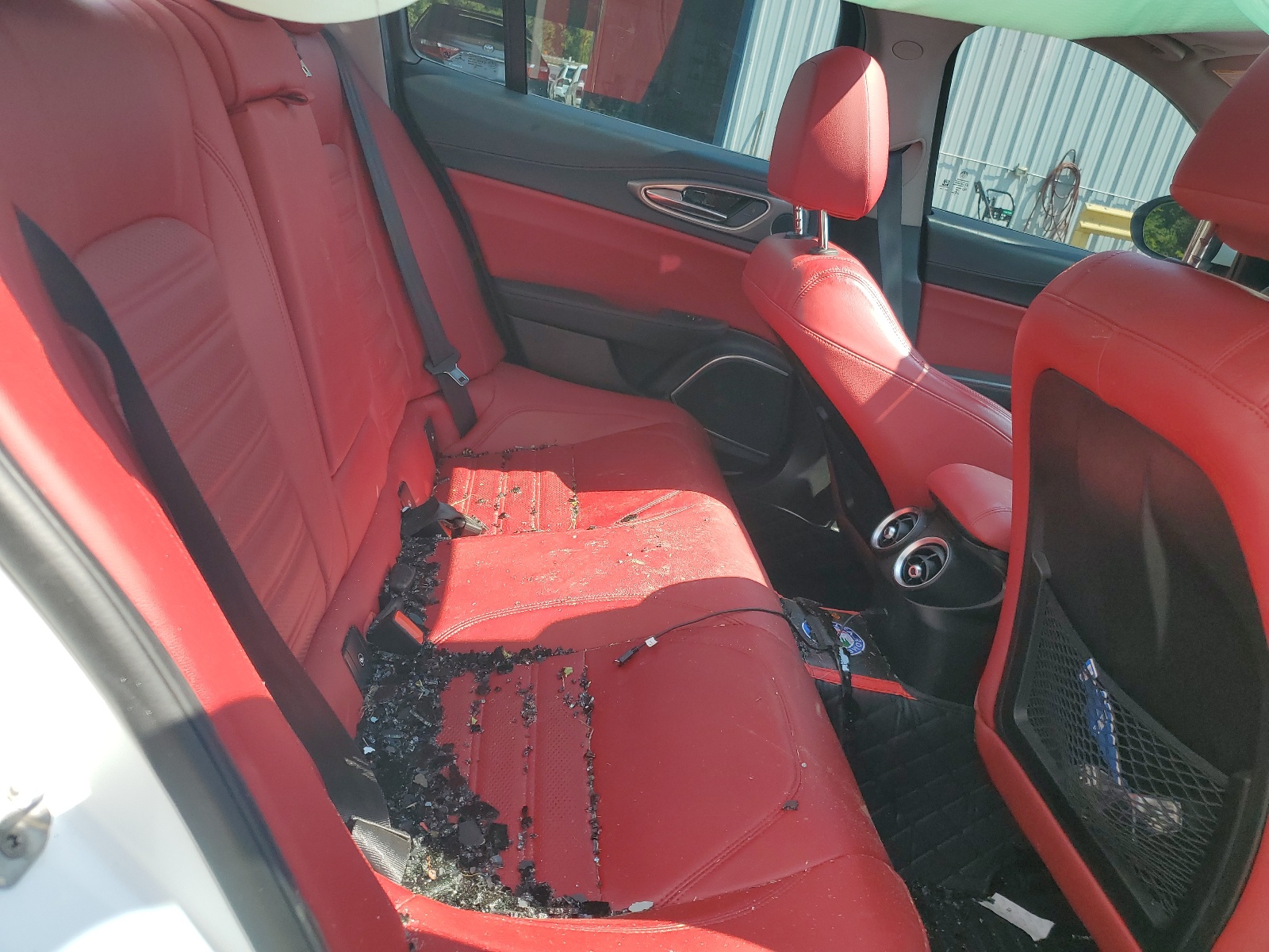 ZARFAEEN3J7591917 2018 Alfa Romeo Giulia Ti Q4