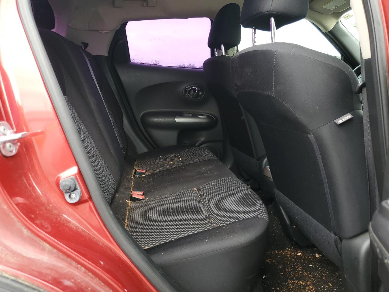 2015 Nissan Juke S VIN: JN8AF5MV8FT557935 Lot: 65459224