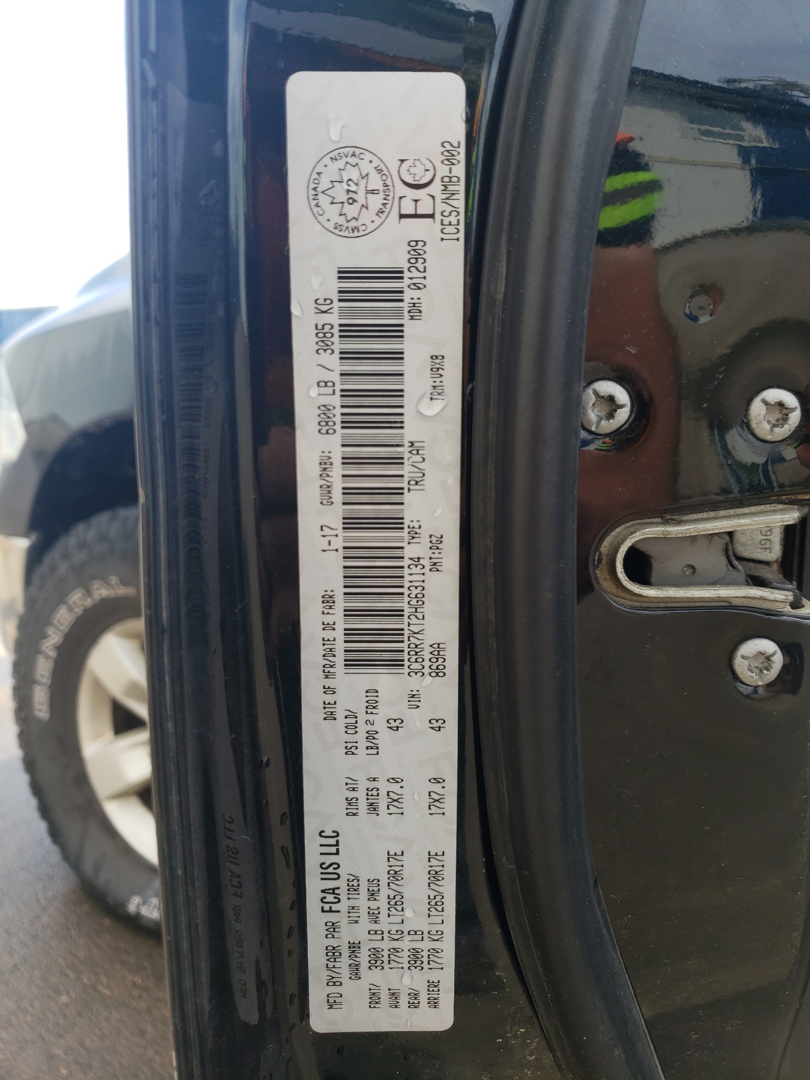 3C6RR7KT2HG631134 2017 Ram 1500 St