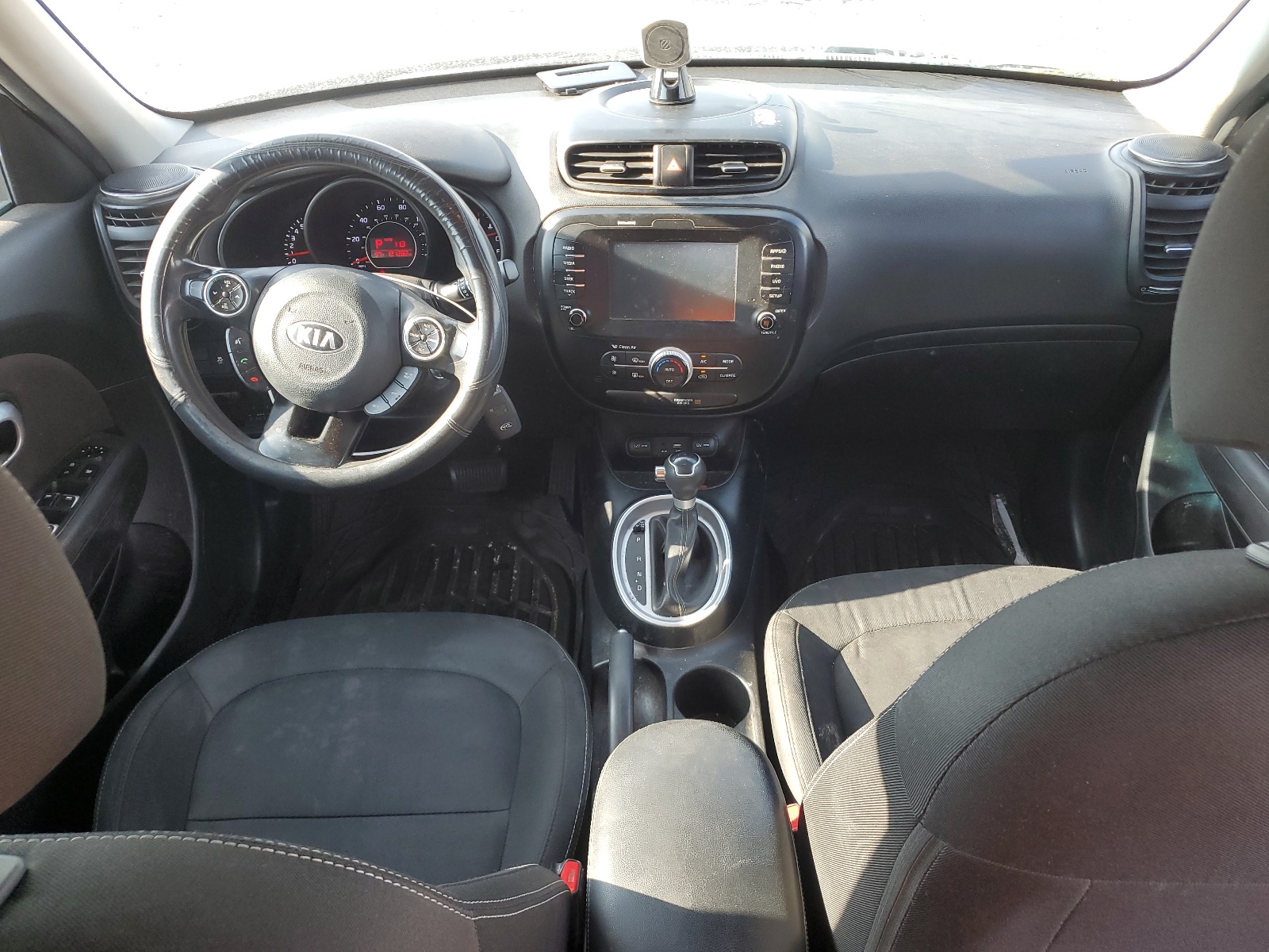 KNDJP3A58J7529877 2018 Kia Soul +