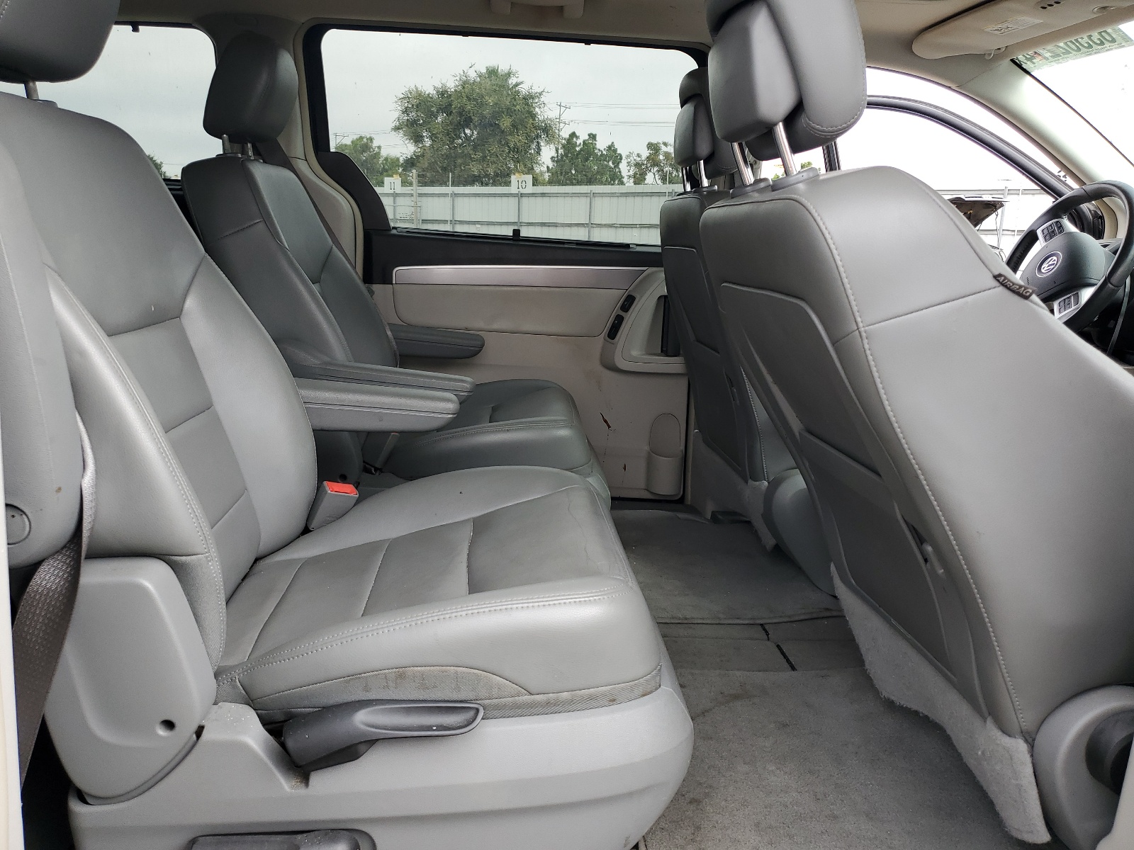 2C4RVACG3CR354029 2012 Volkswagen Routan Sel