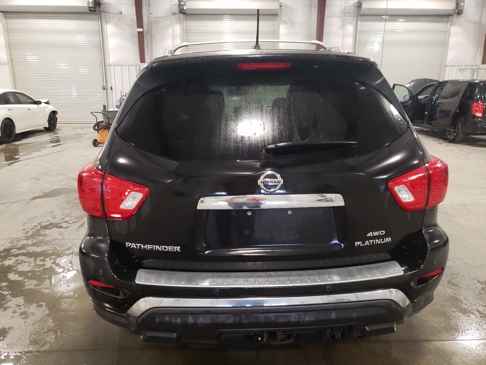 5N1DR2MM1JC635644 2018 Nissan Pathfinder S