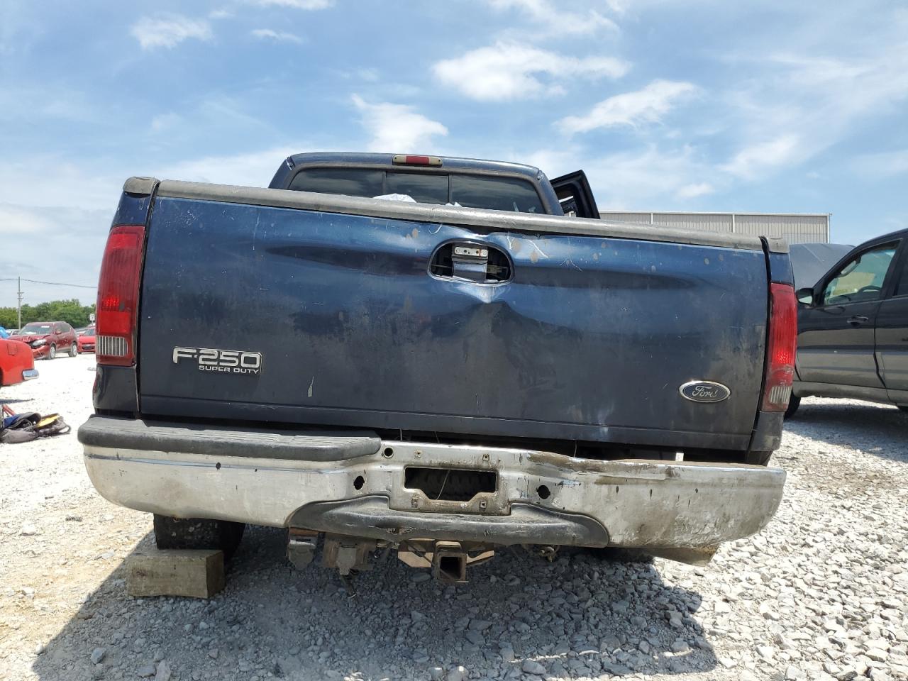 2002 Ford F250 - Image 6