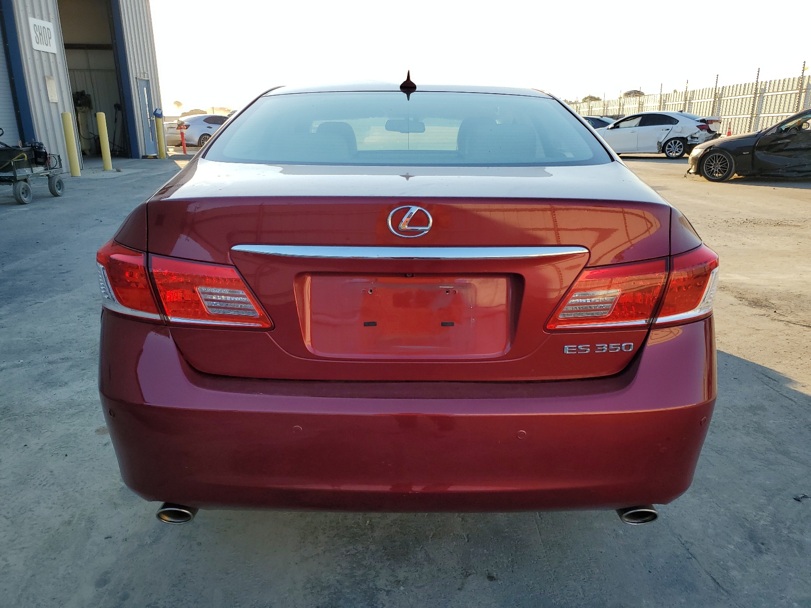 JTHBK1EG9B2441226 2011 Lexus Es 350
