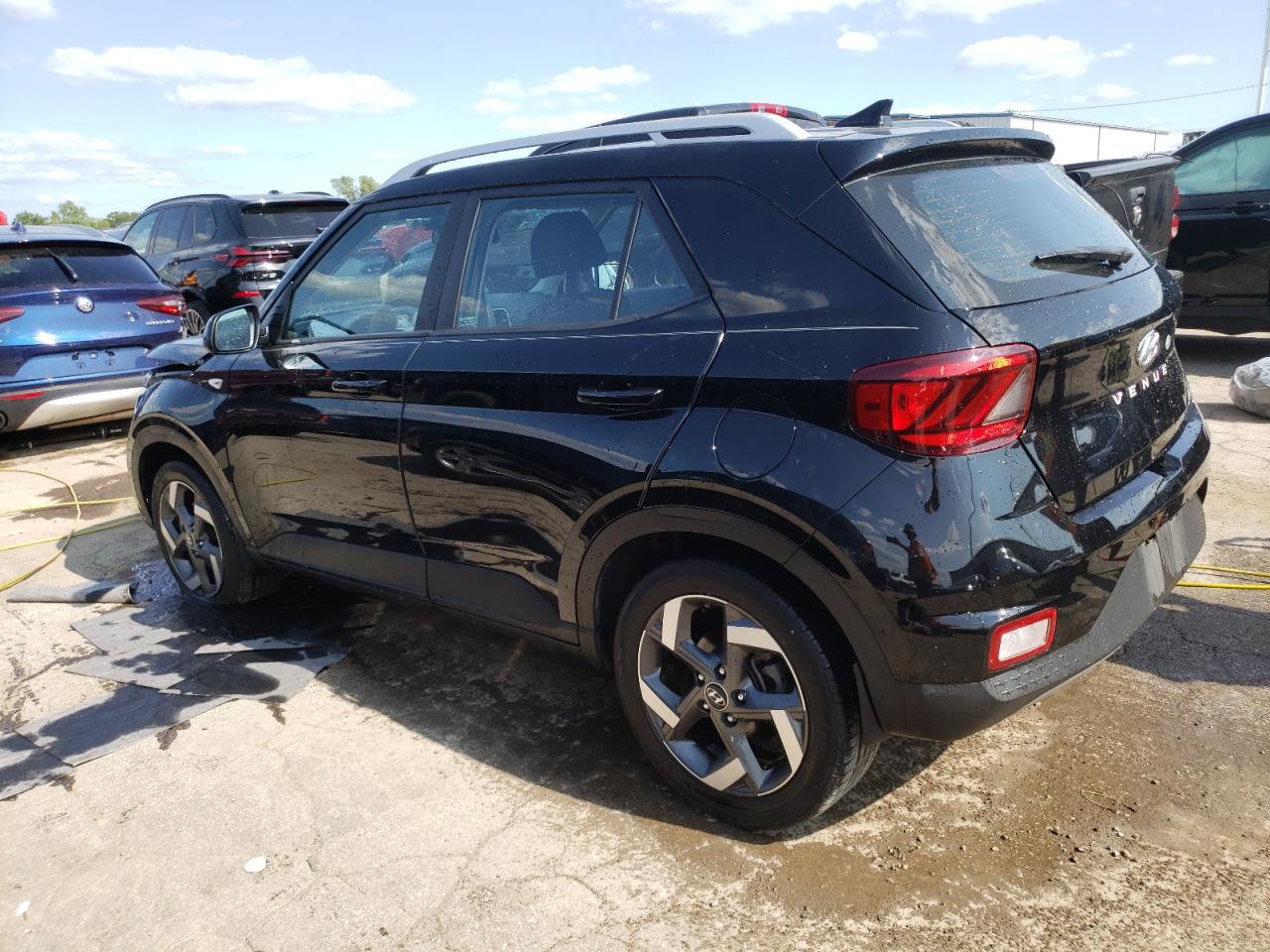 2020 Hyundai Venue Sel VIN: KMHRC8A30LU046930 Lot: 63846754