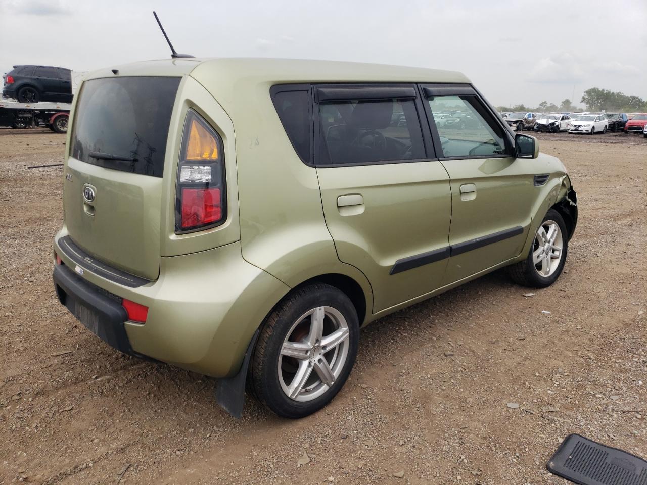 2010 Kia Soul + VIN: KNDJT2A26A7191178 Lot: 62264124