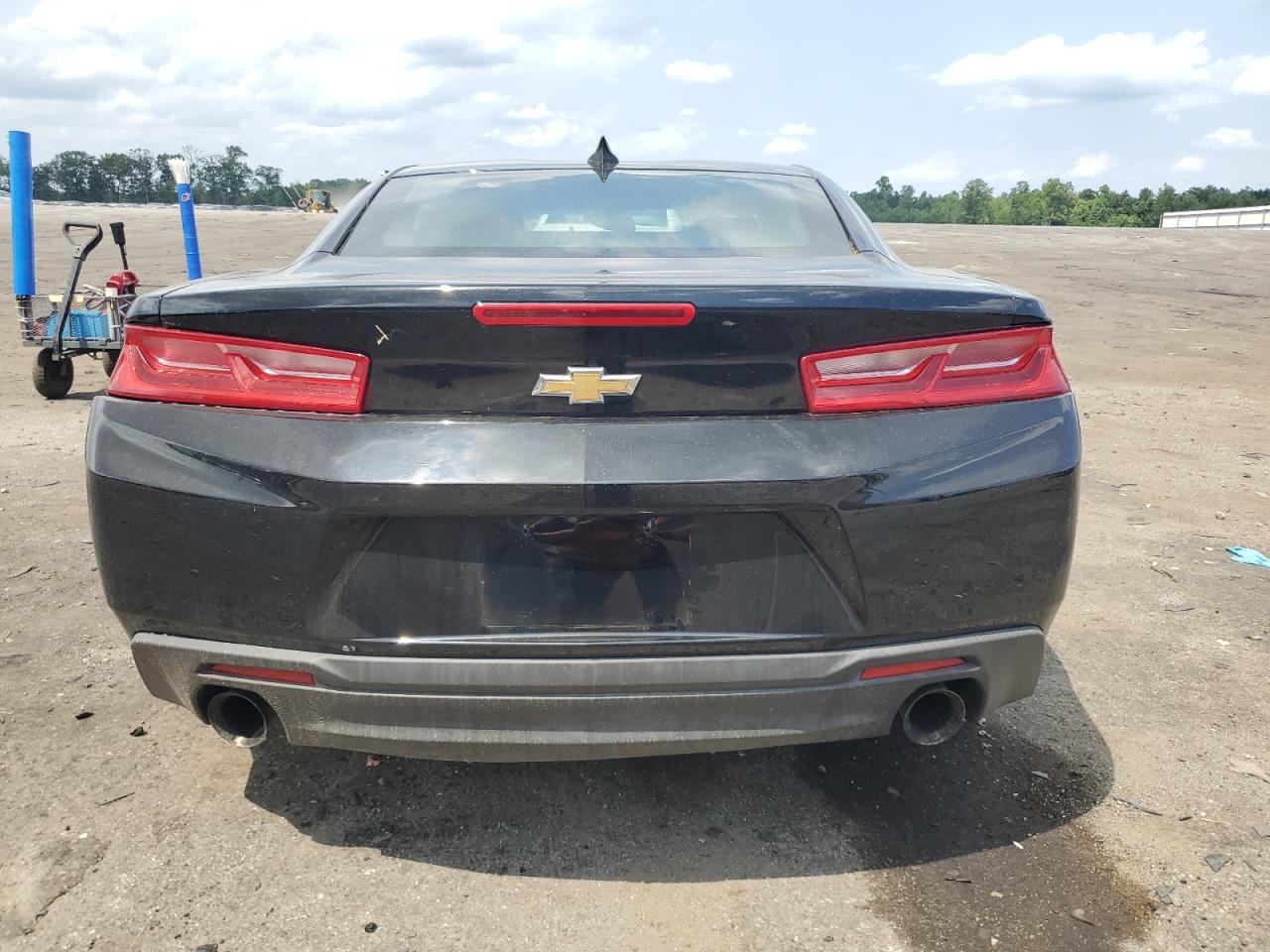 1G1FB1RX9H0194557 2017 Chevrolet Camaro Lt