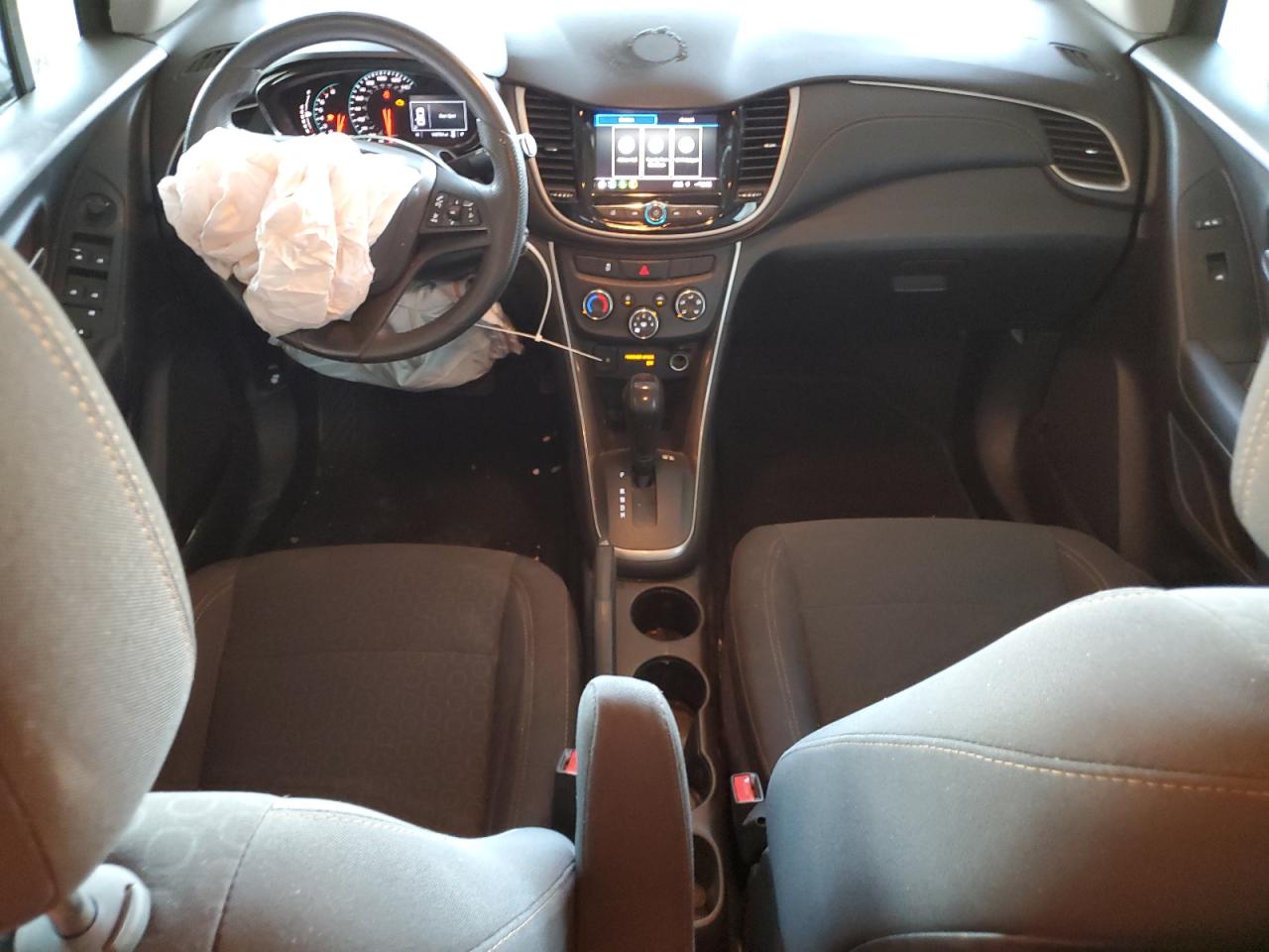 2020 Chevrolet Trax Ls VIN: 3GNCJKSB4LL274143 Lot: 65315464