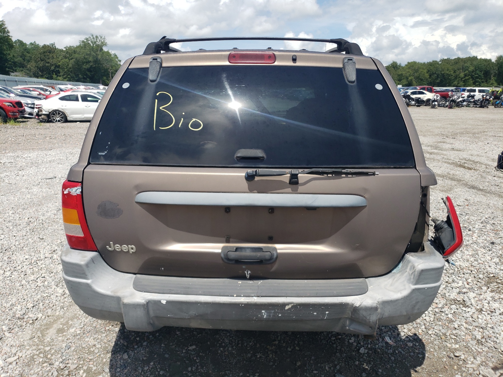 1J4GX48S81C708966 2001 Jeep Grand Cherokee Laredo