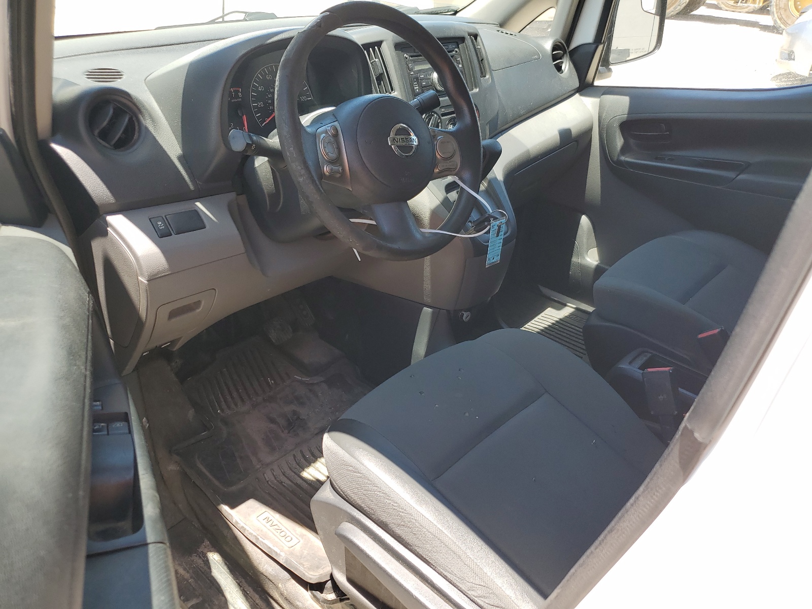 3N6CM0KNXFK735710 2015 Nissan Nv200 2.5S