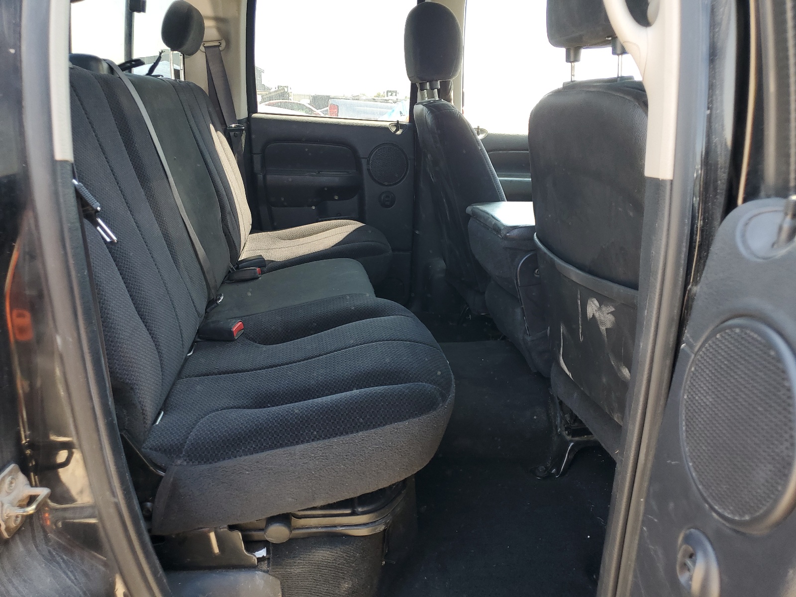 1D7KU28DX4J189004 2004 Dodge Ram 2500 St