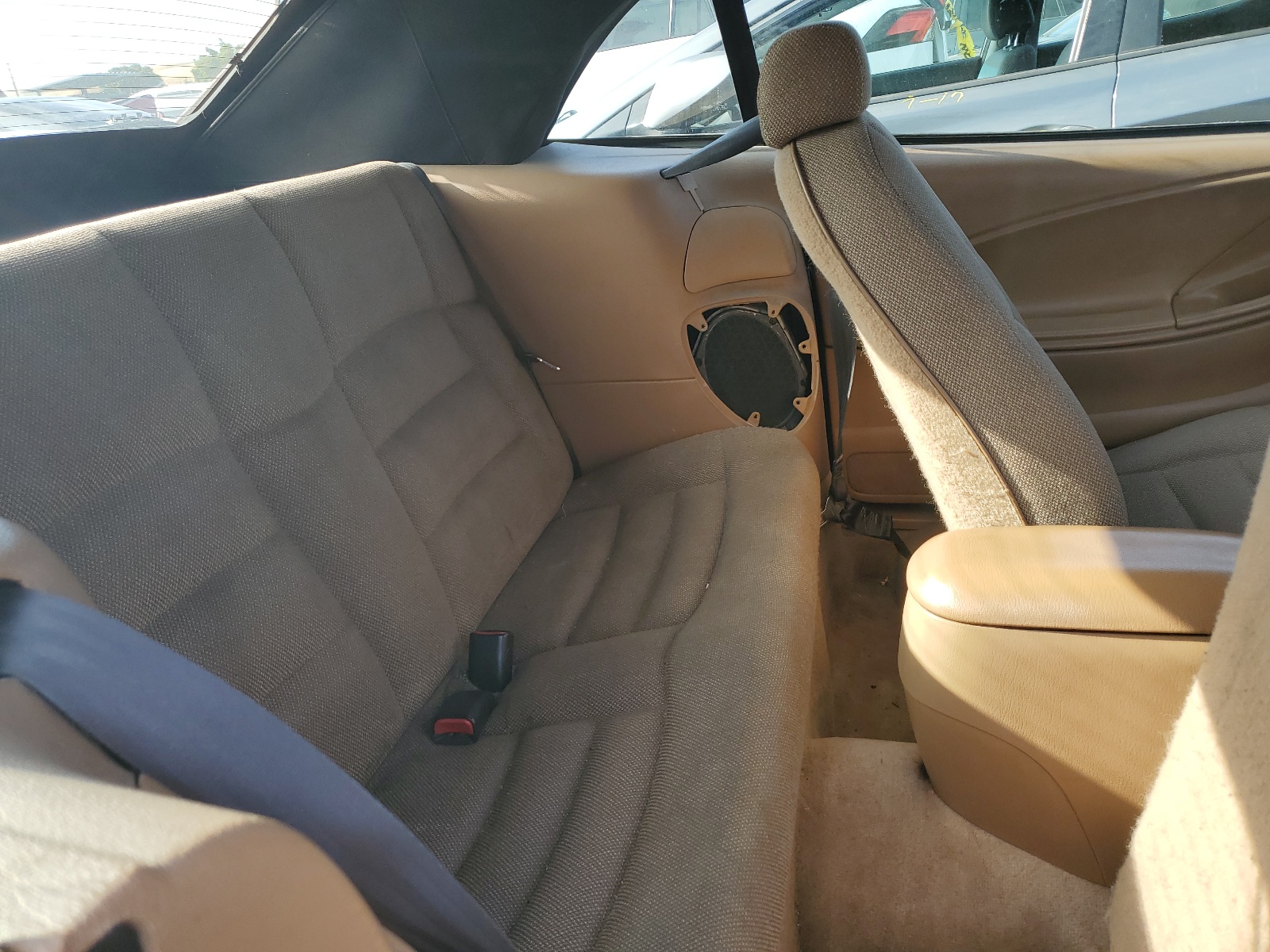 1FAFP4446WF169090 1998 Ford Mustang