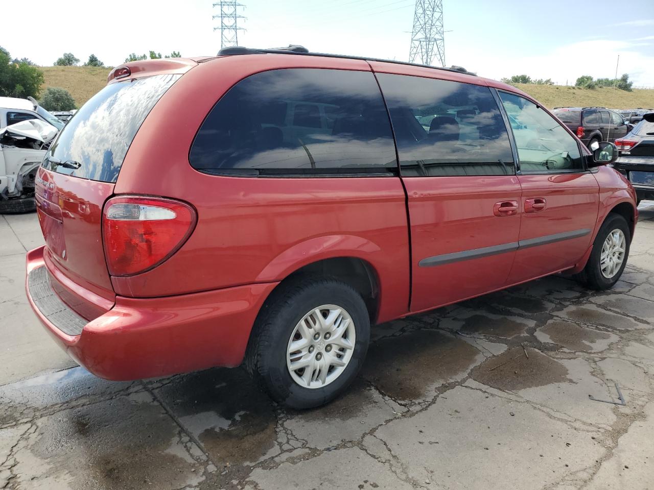 2003 Dodge Grand Caravan Sport VIN: 2D4GP44333R240551 Lot: 63251534