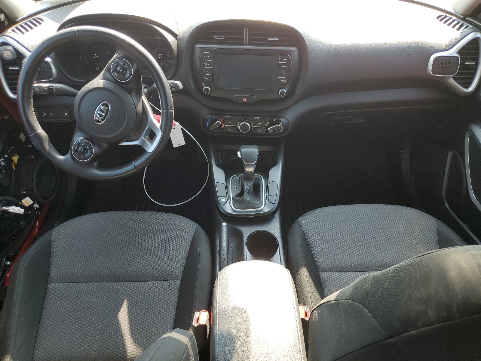 KNDJ23AU1L7102243 2020 Kia Soul Lx