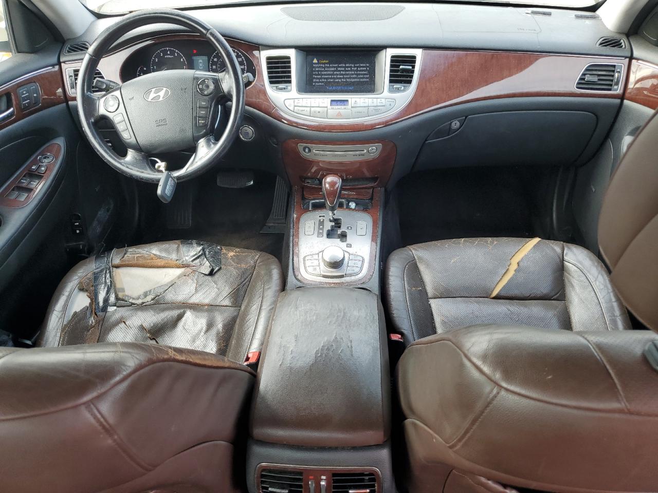 2009 Hyundai Genesis 3.8L VIN: KMHGC46E99U038828 Lot: 62988714