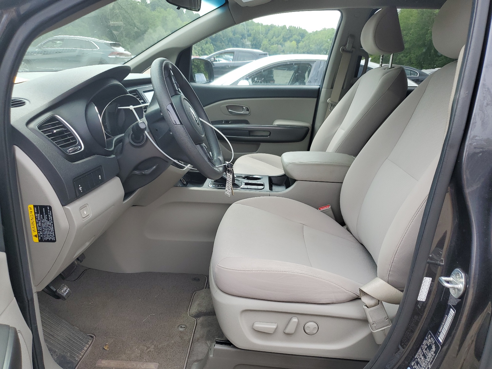 KNDMB5C16L6587478 2020 Kia Sedona Lx