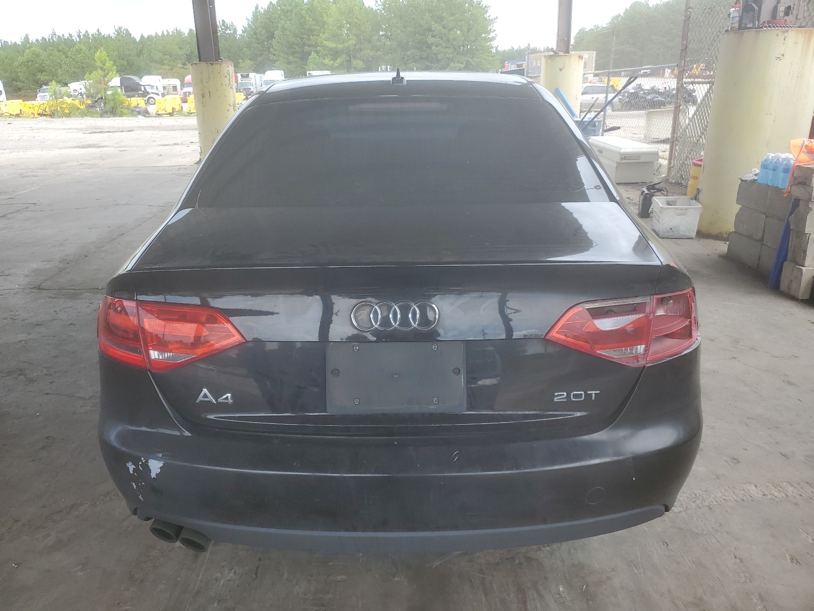 WAUAFAFL0BN038499 2011 Audi A4 Premium