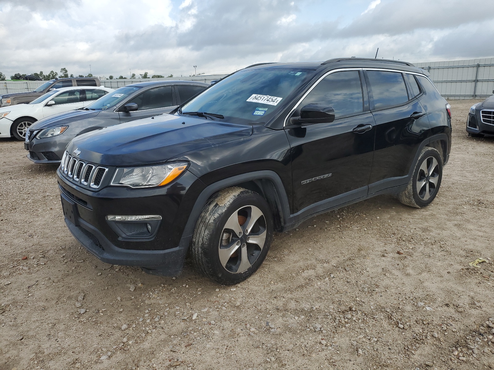 2020 Jeep Compass Latitude vin: 3C4NJCBB2LT136088