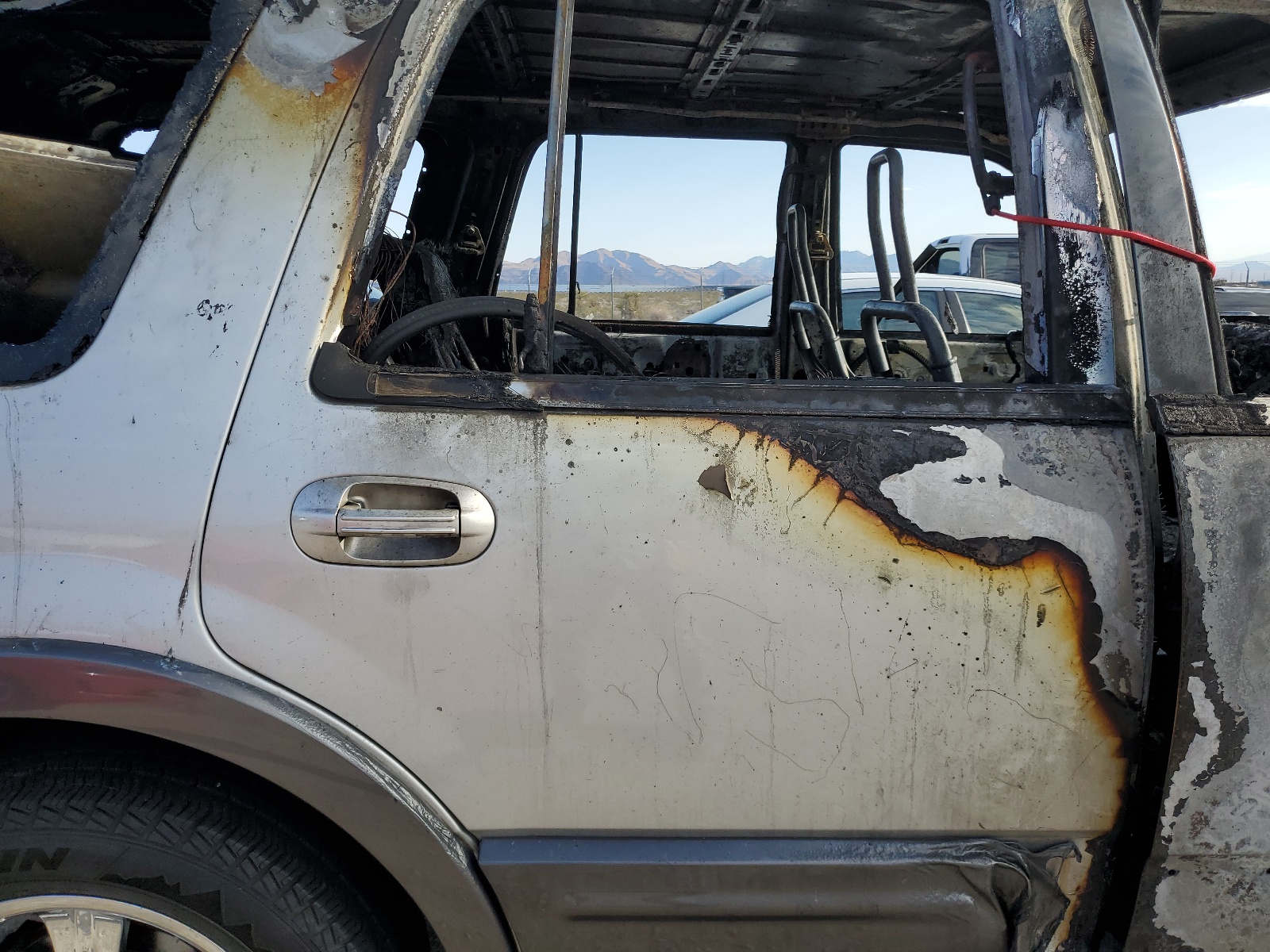 1FMFU16L44LA79579 2004 Ford Expedition Xlt