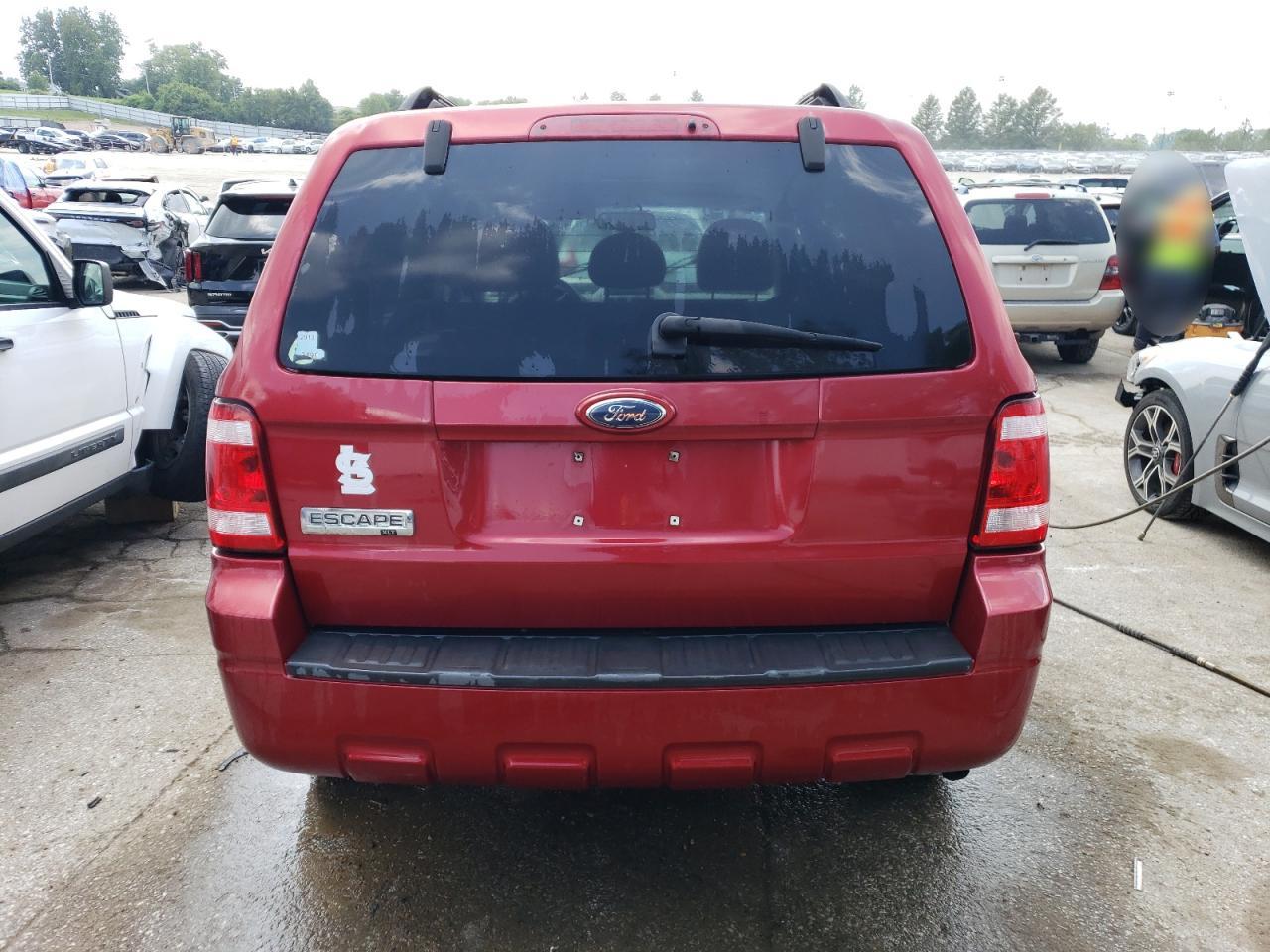 2008 Ford Escape Xlt VIN: 1FMCU03128KC32195 Lot: 63168204