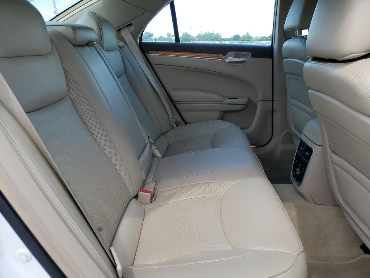 2014 Chrysler 300C VIN: 2C3CCAEG0EH345813 Lot: 65165334