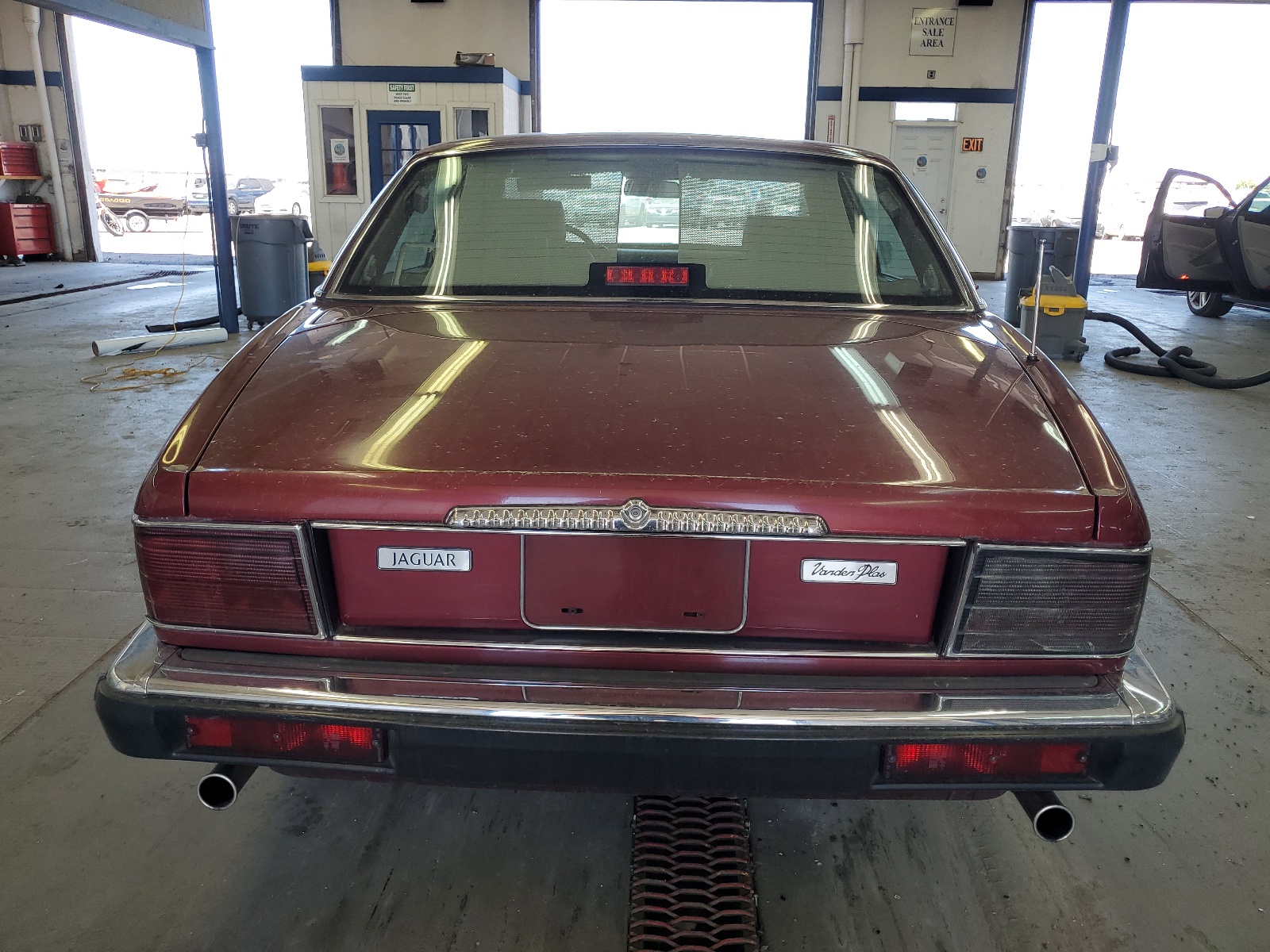 SAJKY1747NC651259 1992 Jaguar Xj6 Vanden Plas