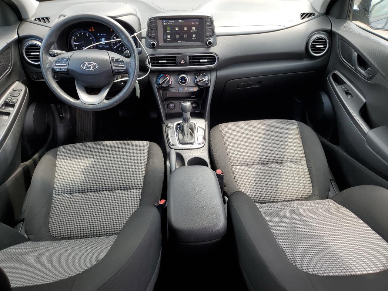 KM8K12AA1KU269639 2019 Hyundai Kona Se