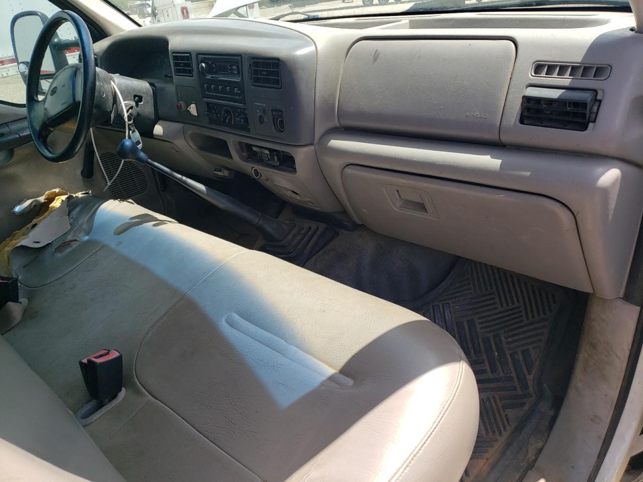 2001 Ford F450 Super Duty VIN: 1FDXF46F51EB22093 Lot: 66890084