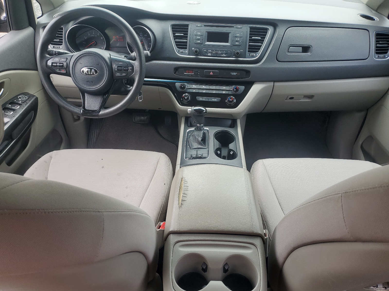 KNDMA5C1XF6039071 2015 Kia Sedona L