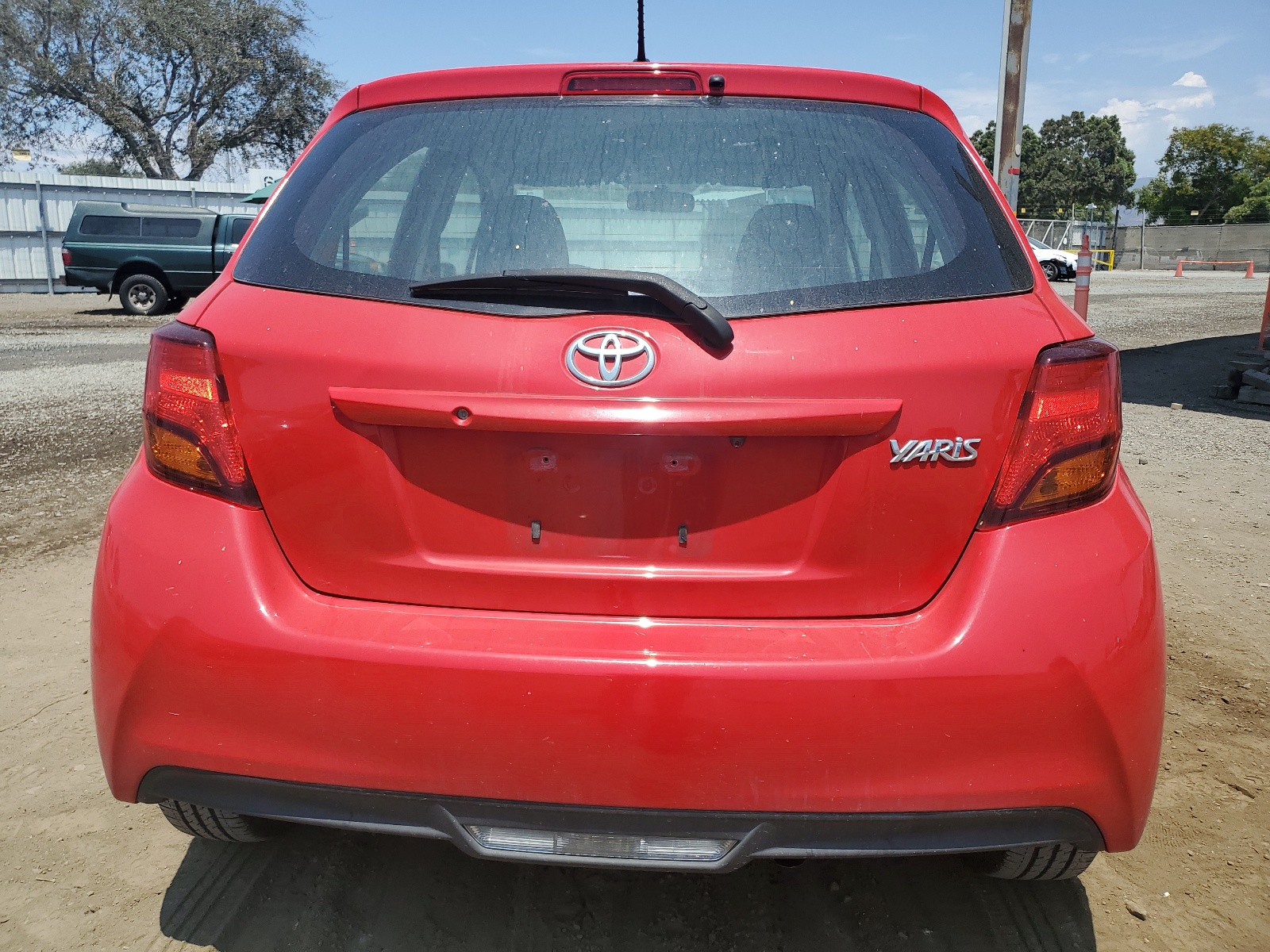 VNKKTUD33FA043379 2015 Toyota Yaris