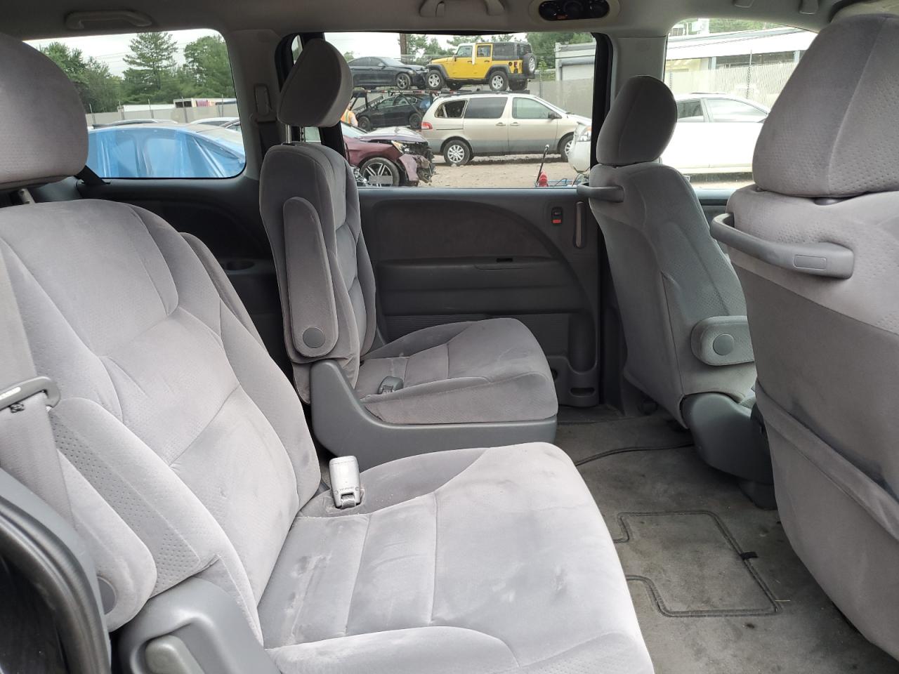 2007 Honda Odyssey Lx VIN: 5FNRL38277B048385 Lot: 65166044