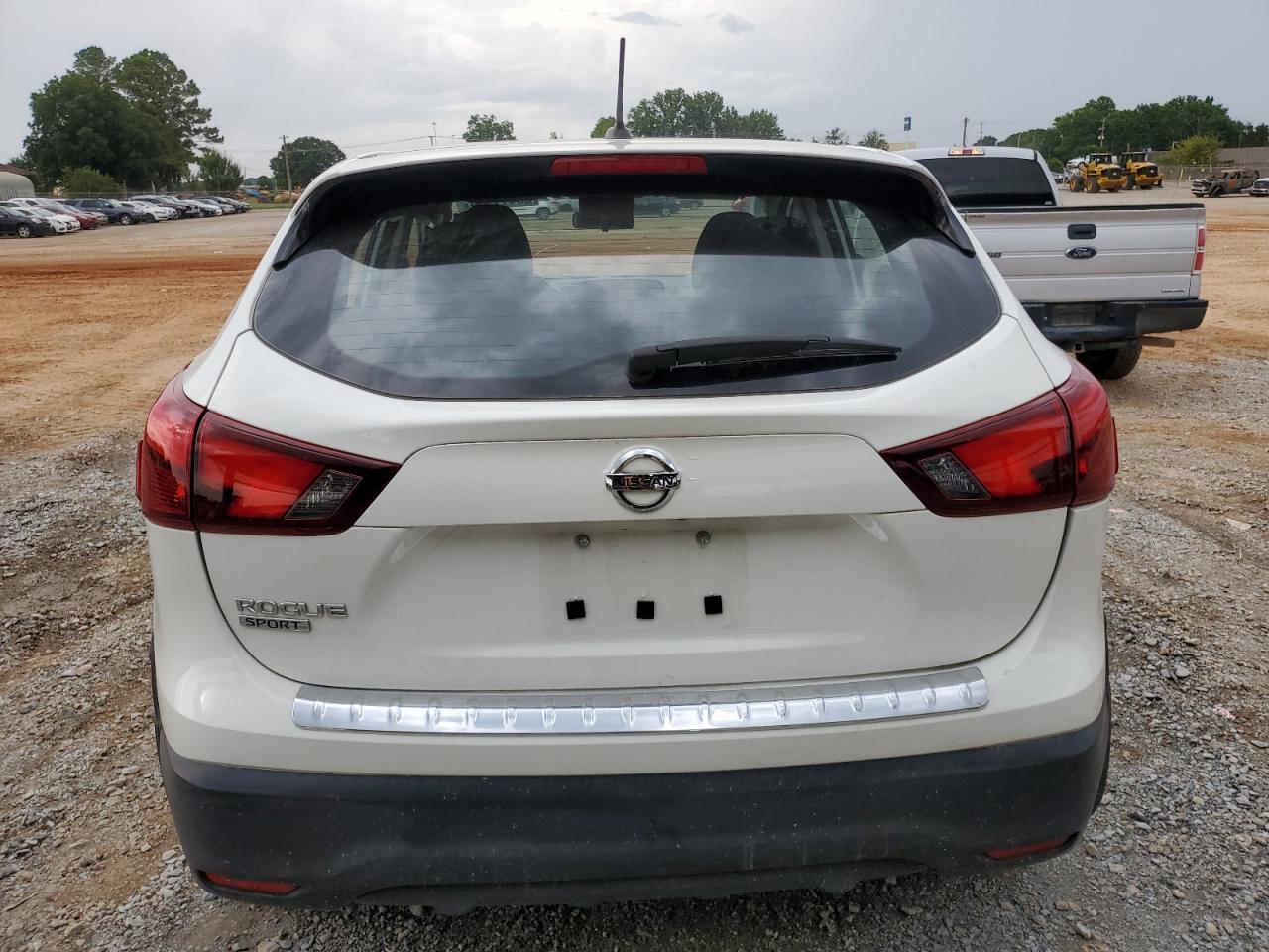 2018 Nissan Rogue Sport S VIN: JN1BJ1CP1JW108844 Lot: 63411934