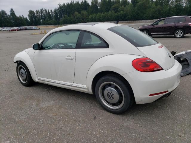  VOLKSWAGEN BEETLE 2013 Белый